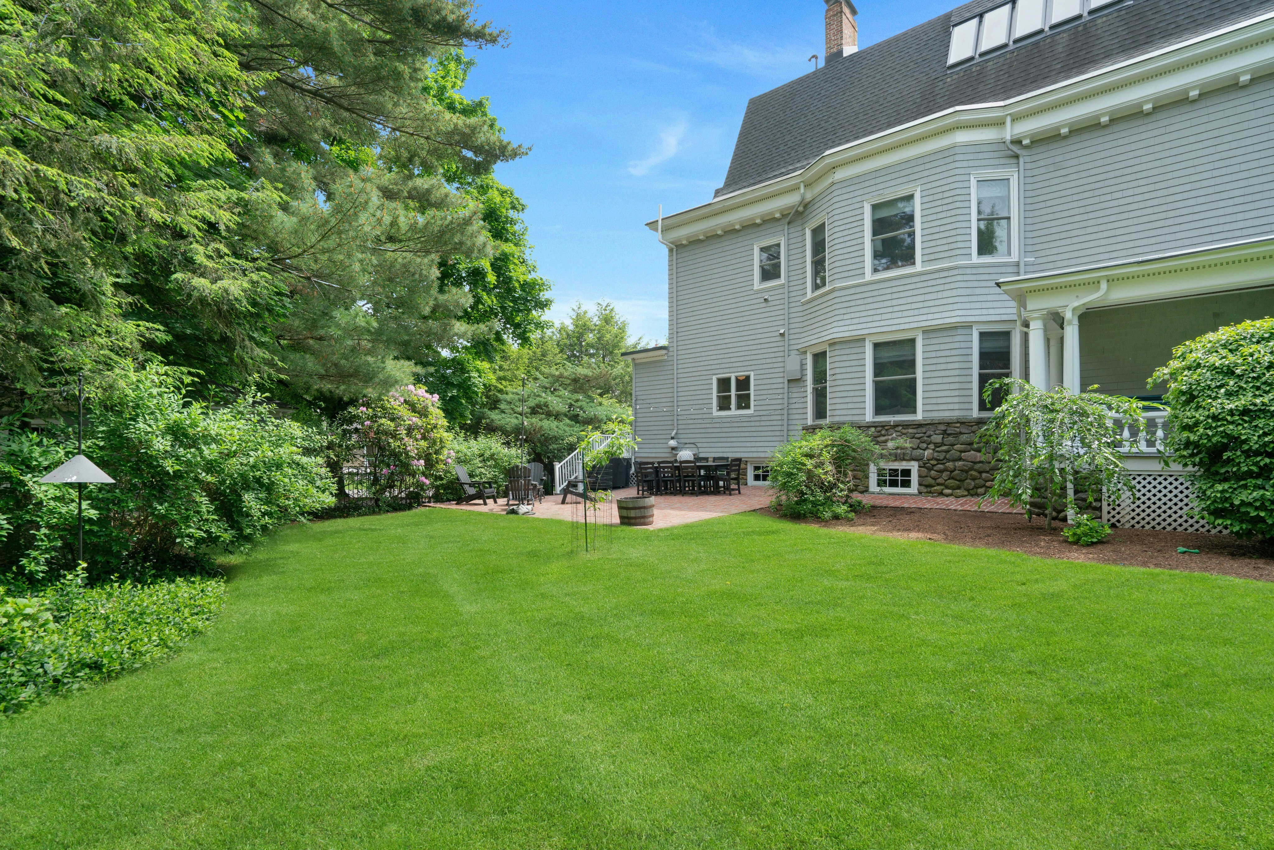 141 West End Avenue 