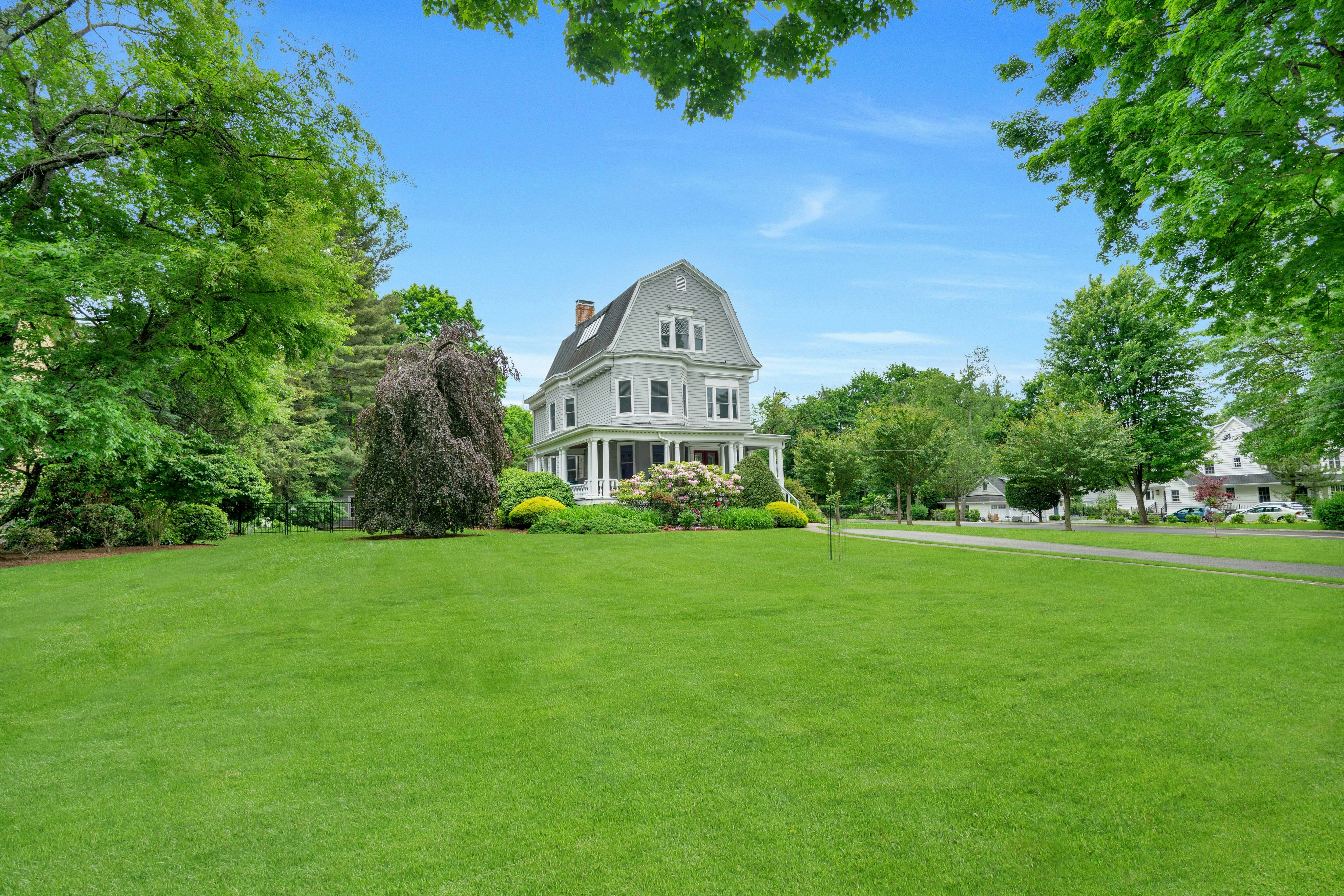 141 West End Avenue 