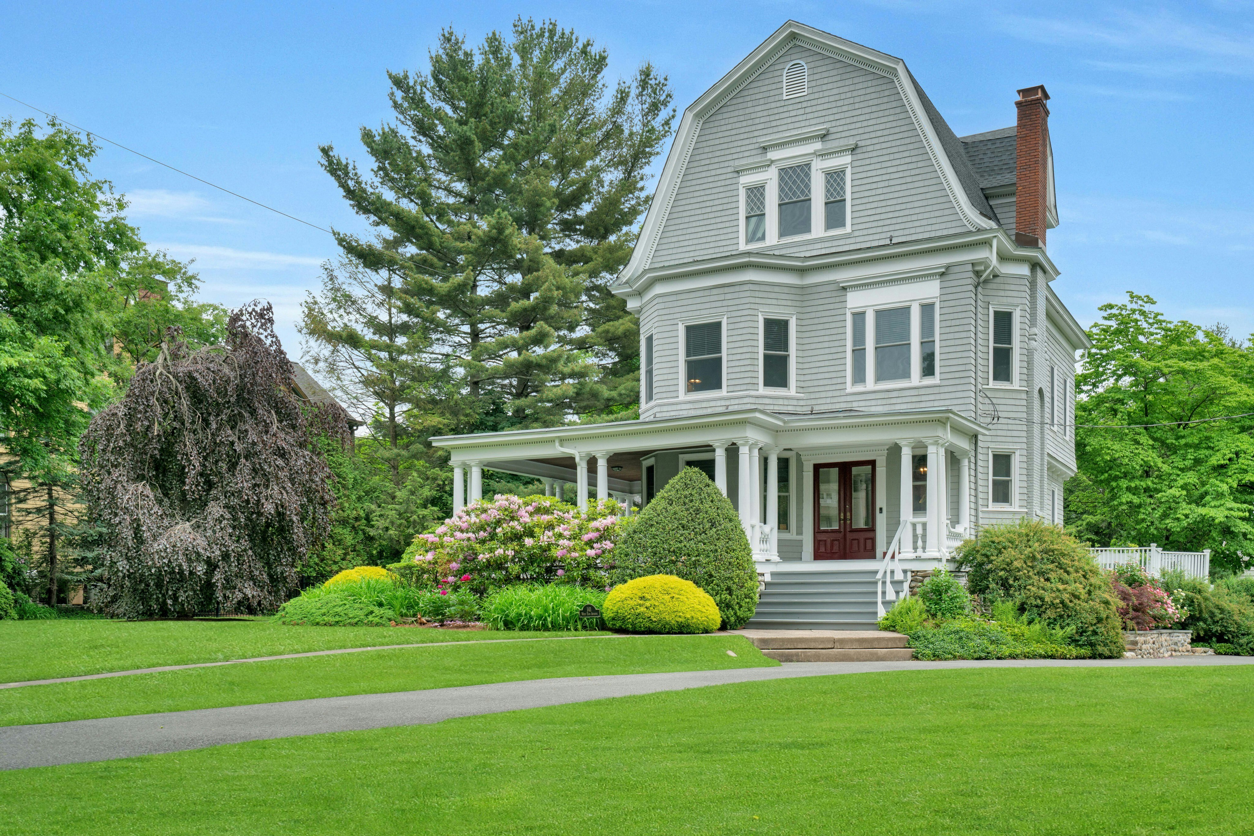 141 West End Avenue 