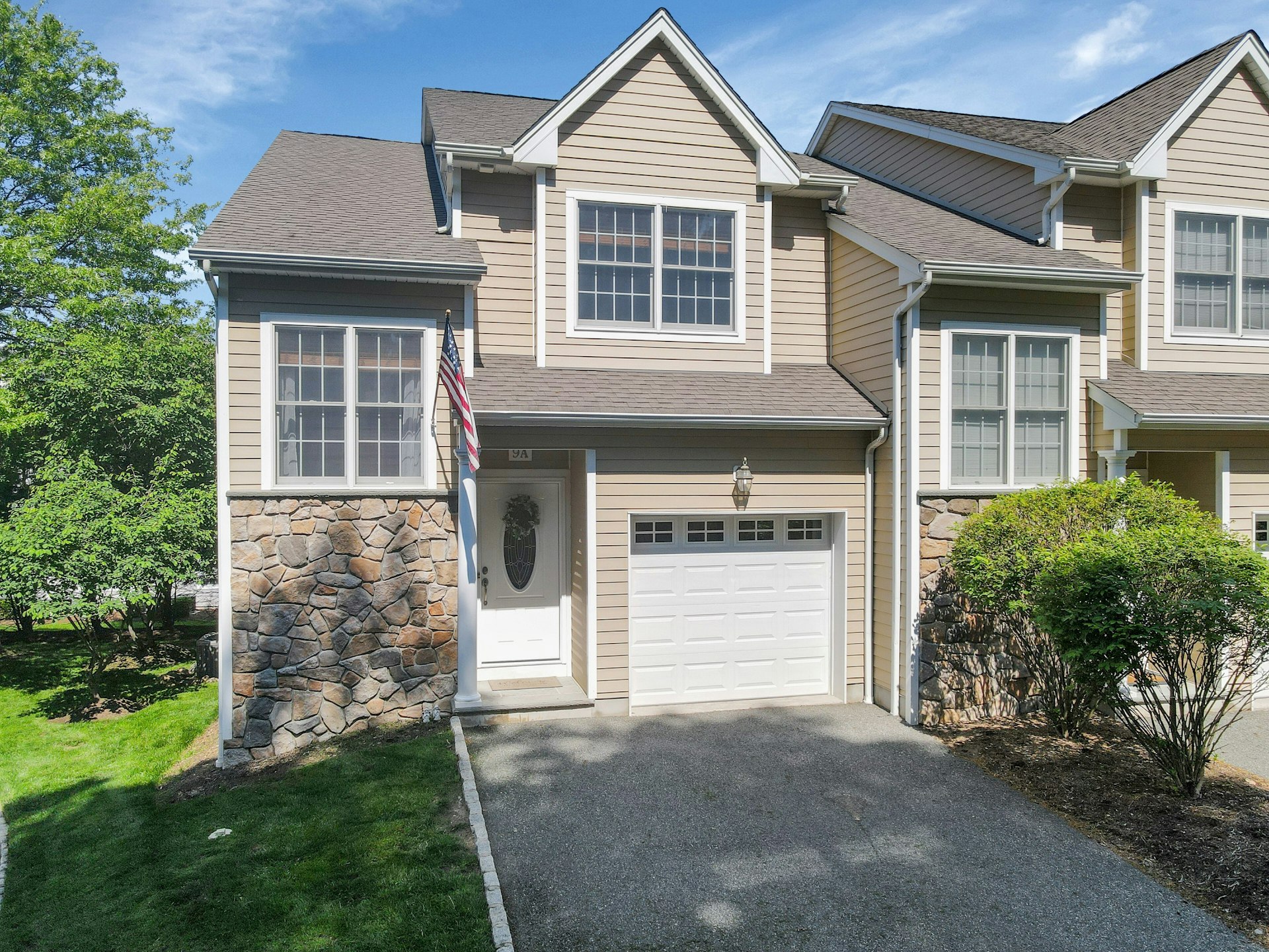 9 Franklin Avenue 9A