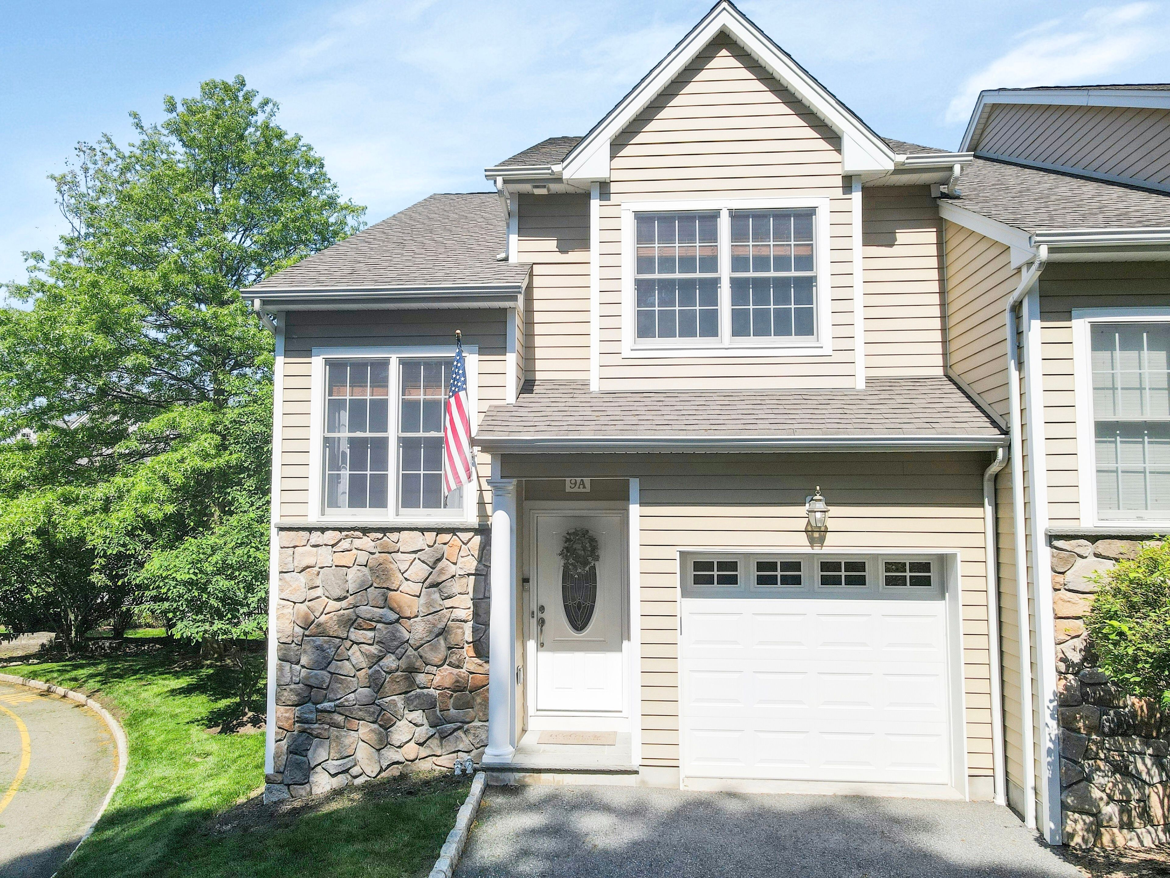9 Franklin Avenue 9A