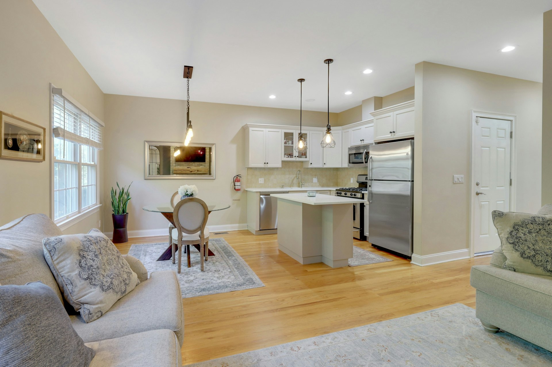 9 Franklin Avenue 9A