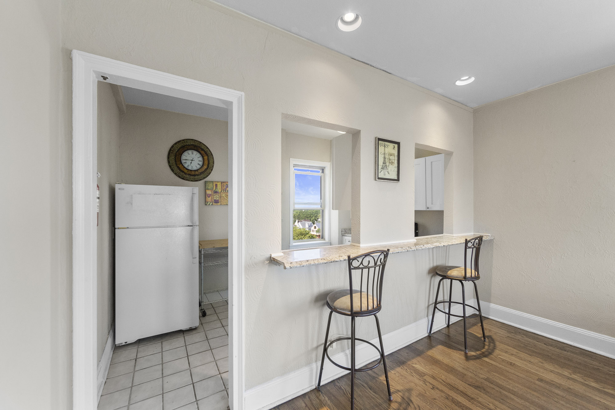 400 Deal Lake Unit# 7H