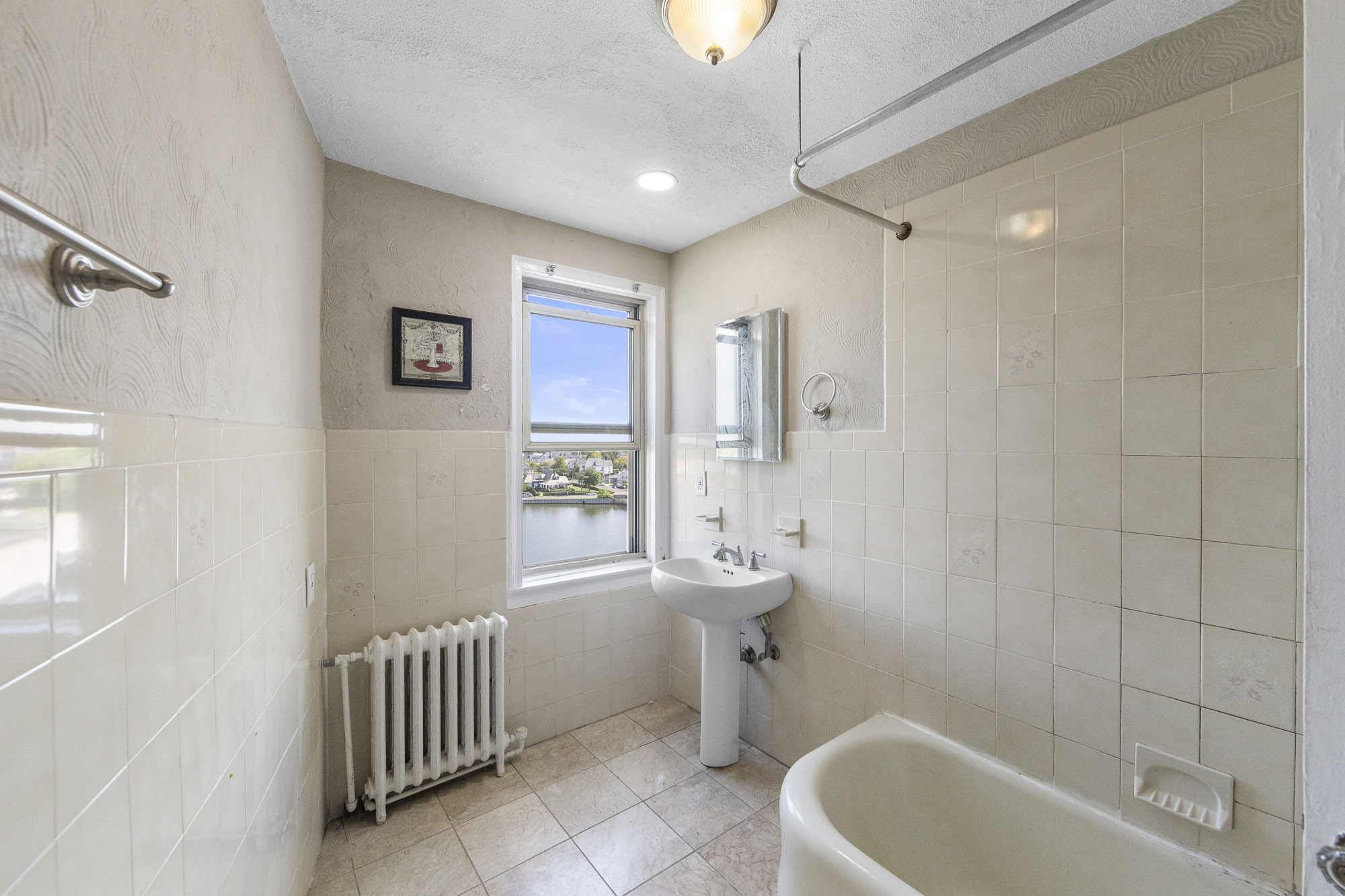 400 Deal Lake Unit# 7H
