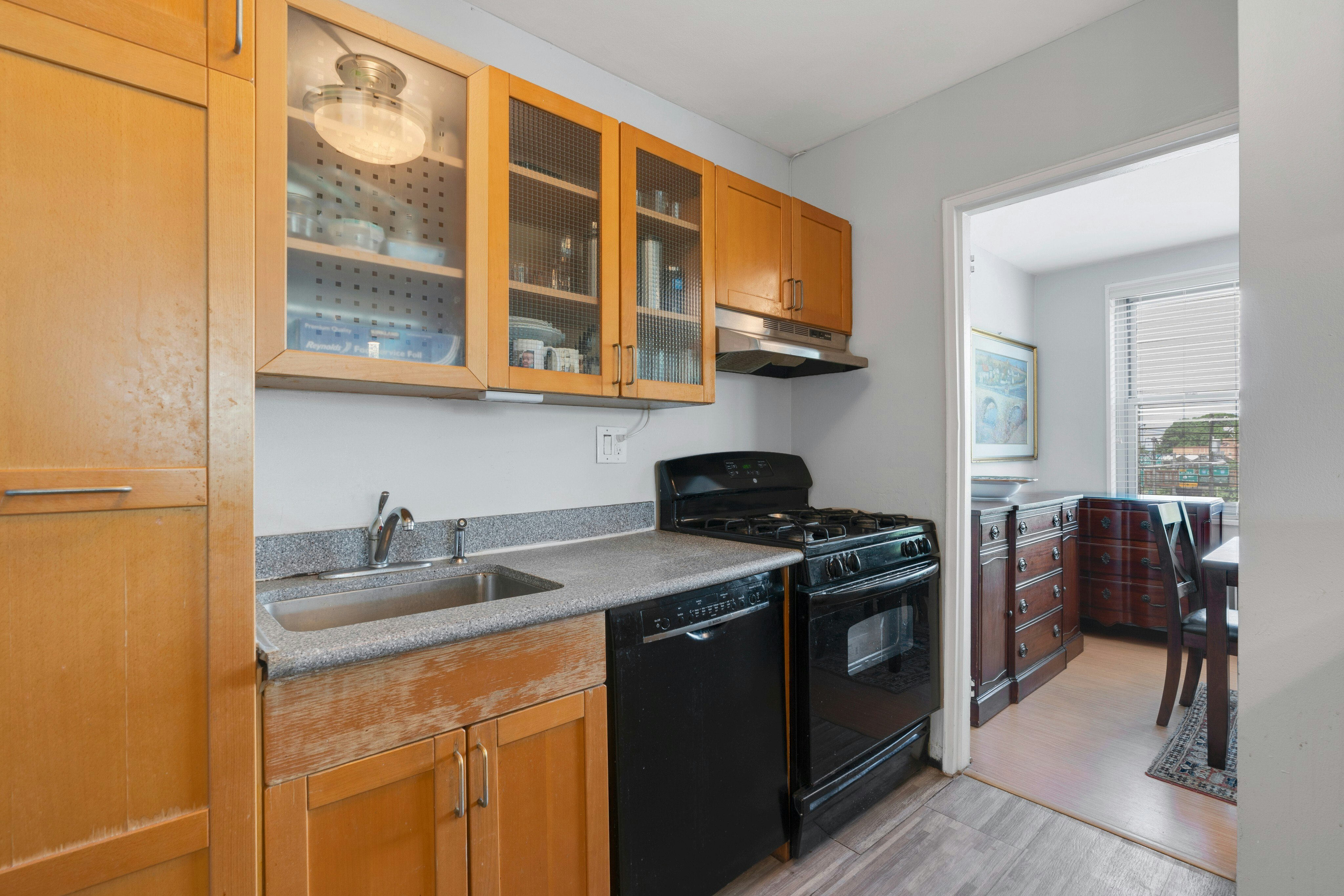 2100 Linwood Avenue #3S