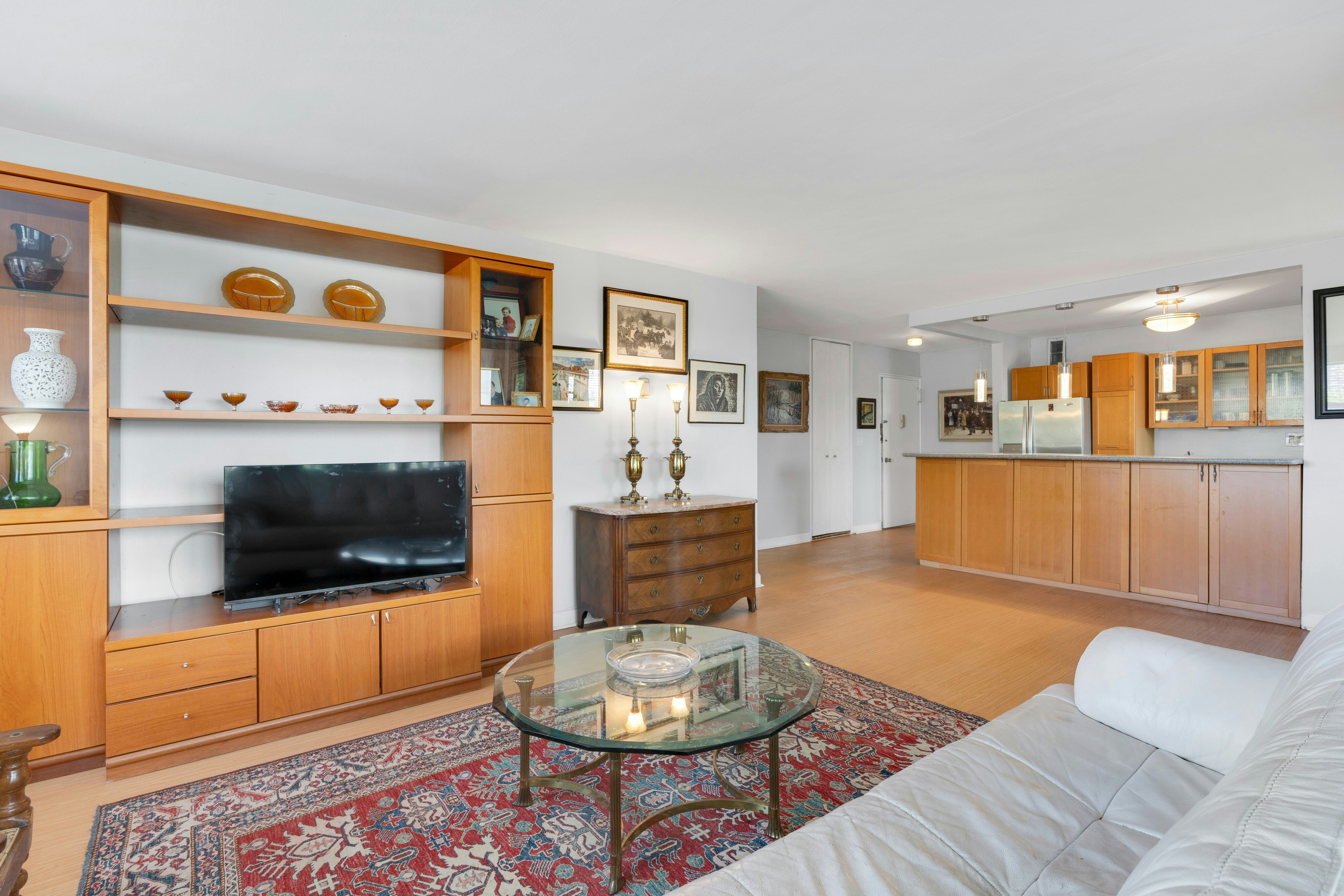 2100 Linwood Avenue #3S