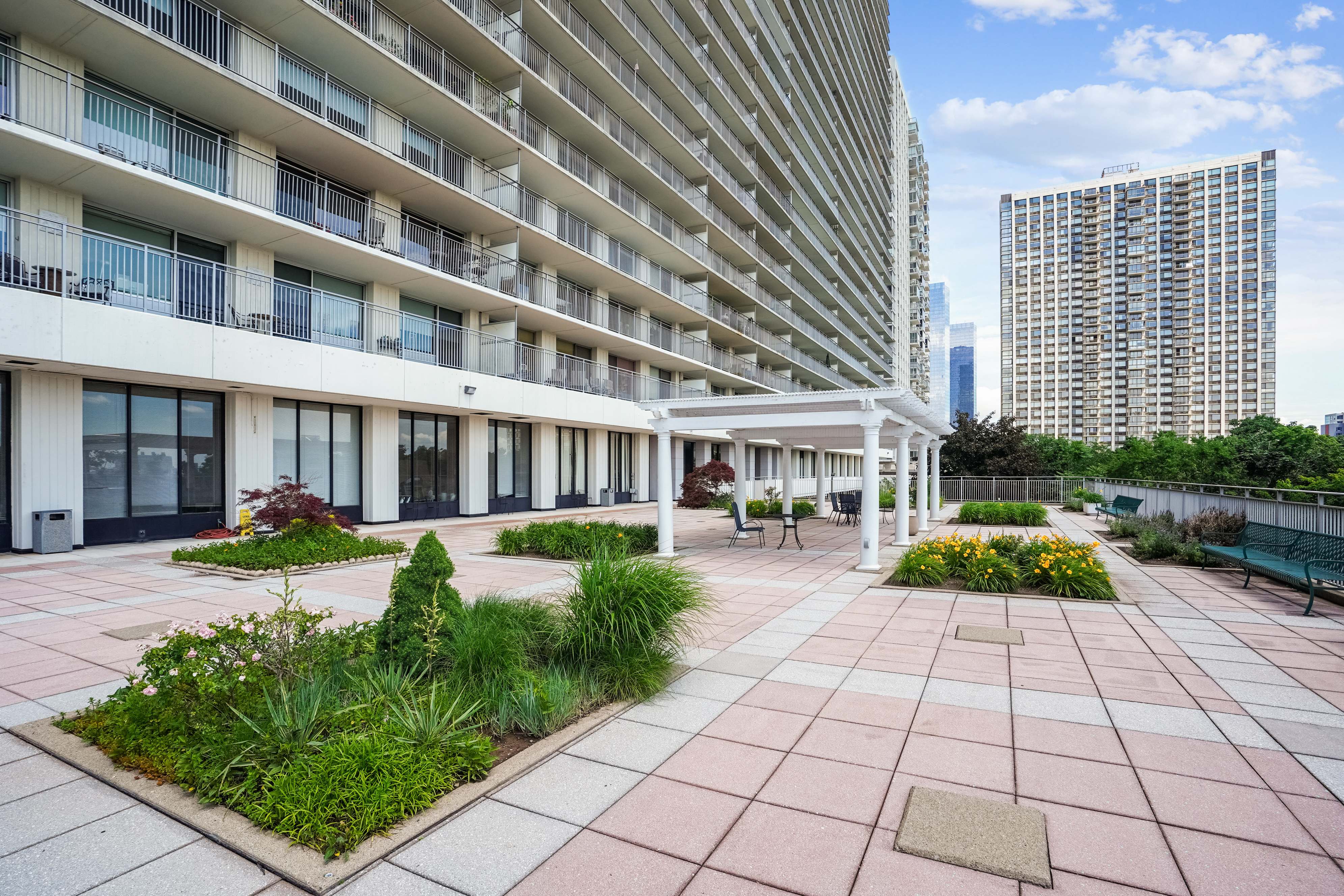 1530 Palisade Avenue #15N