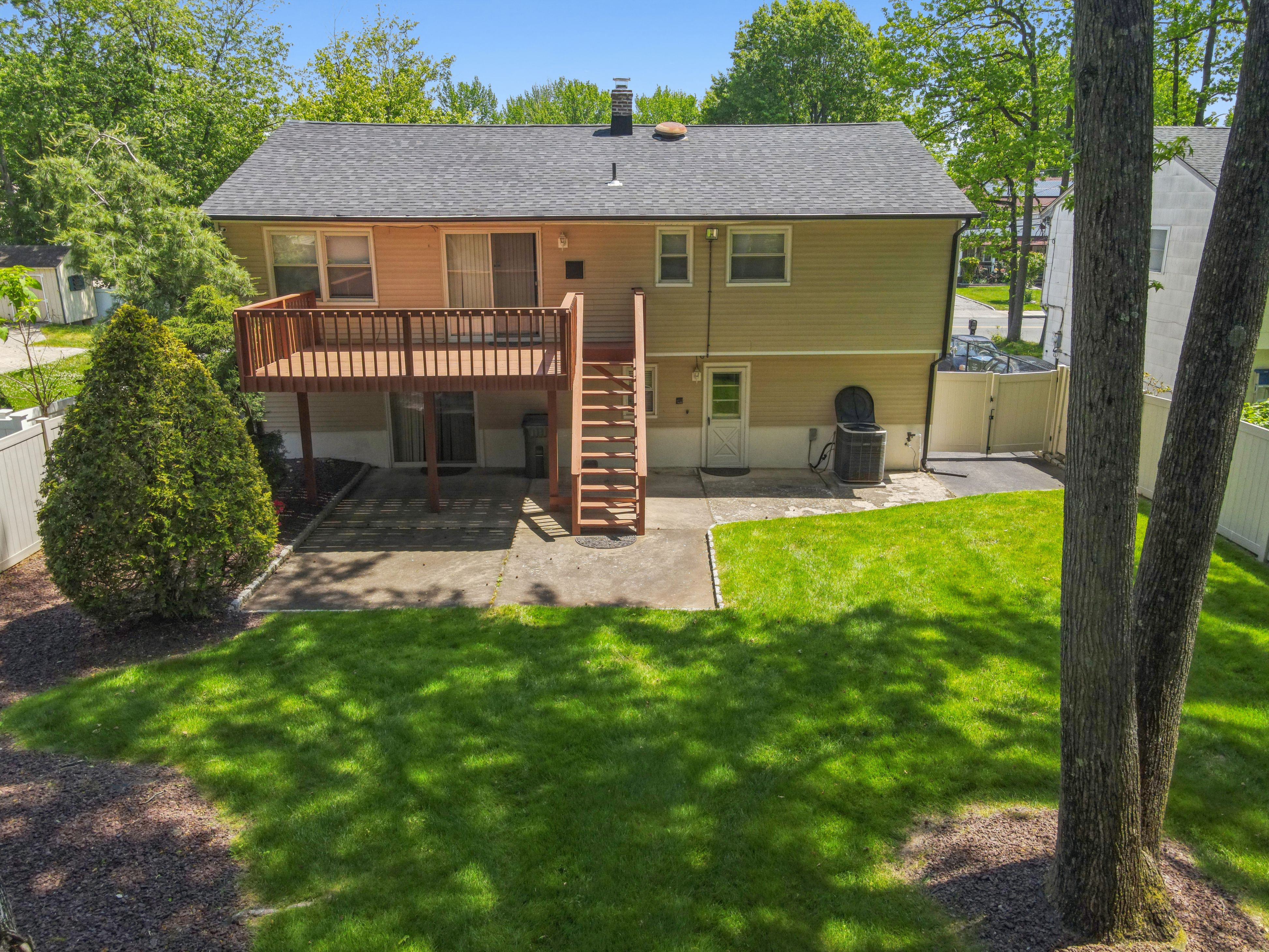 743 Wood Avenue 