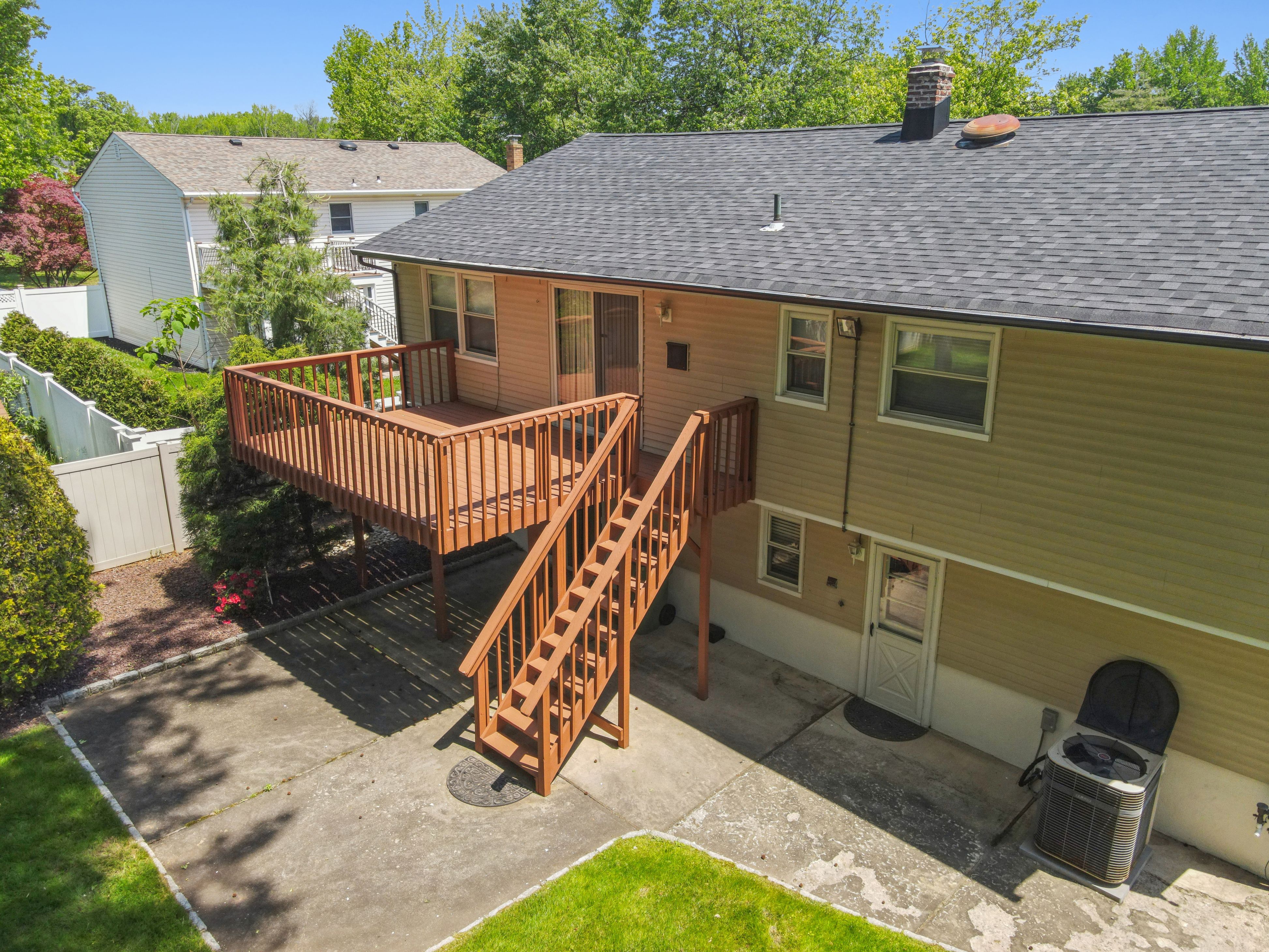 743 Wood Avenue 