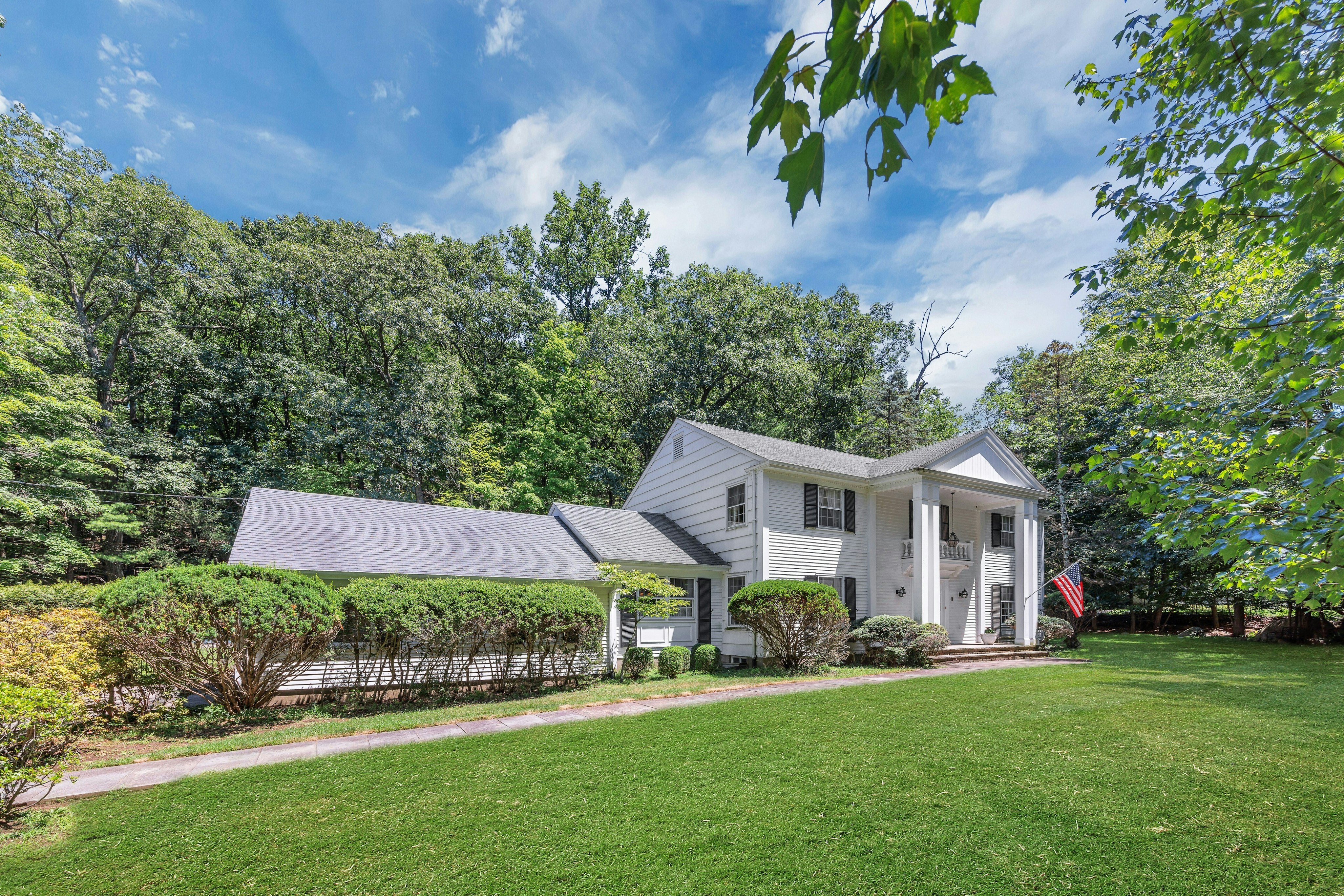 621 Winding Hollow Drive 