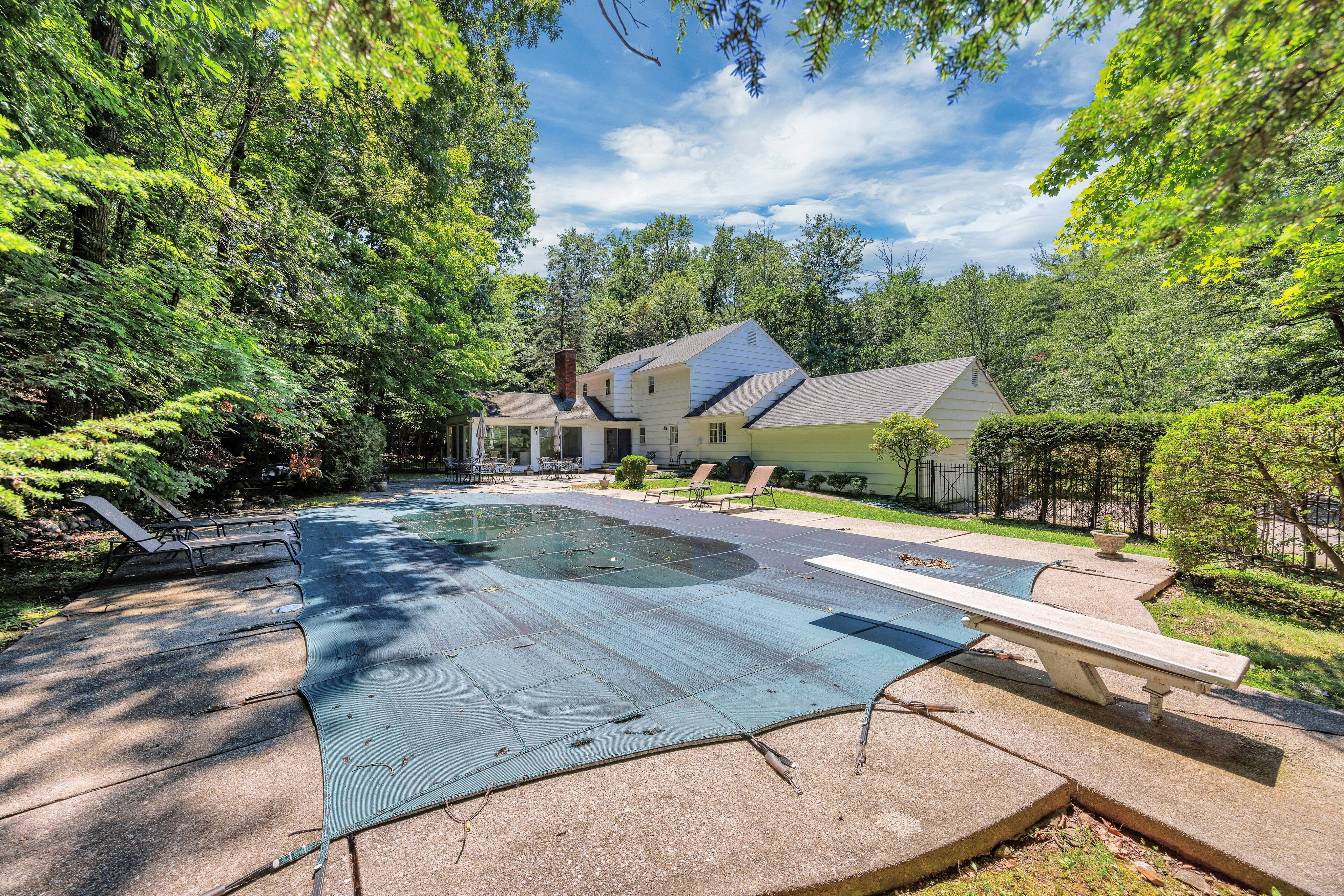 621 Winding Hollow Drive 