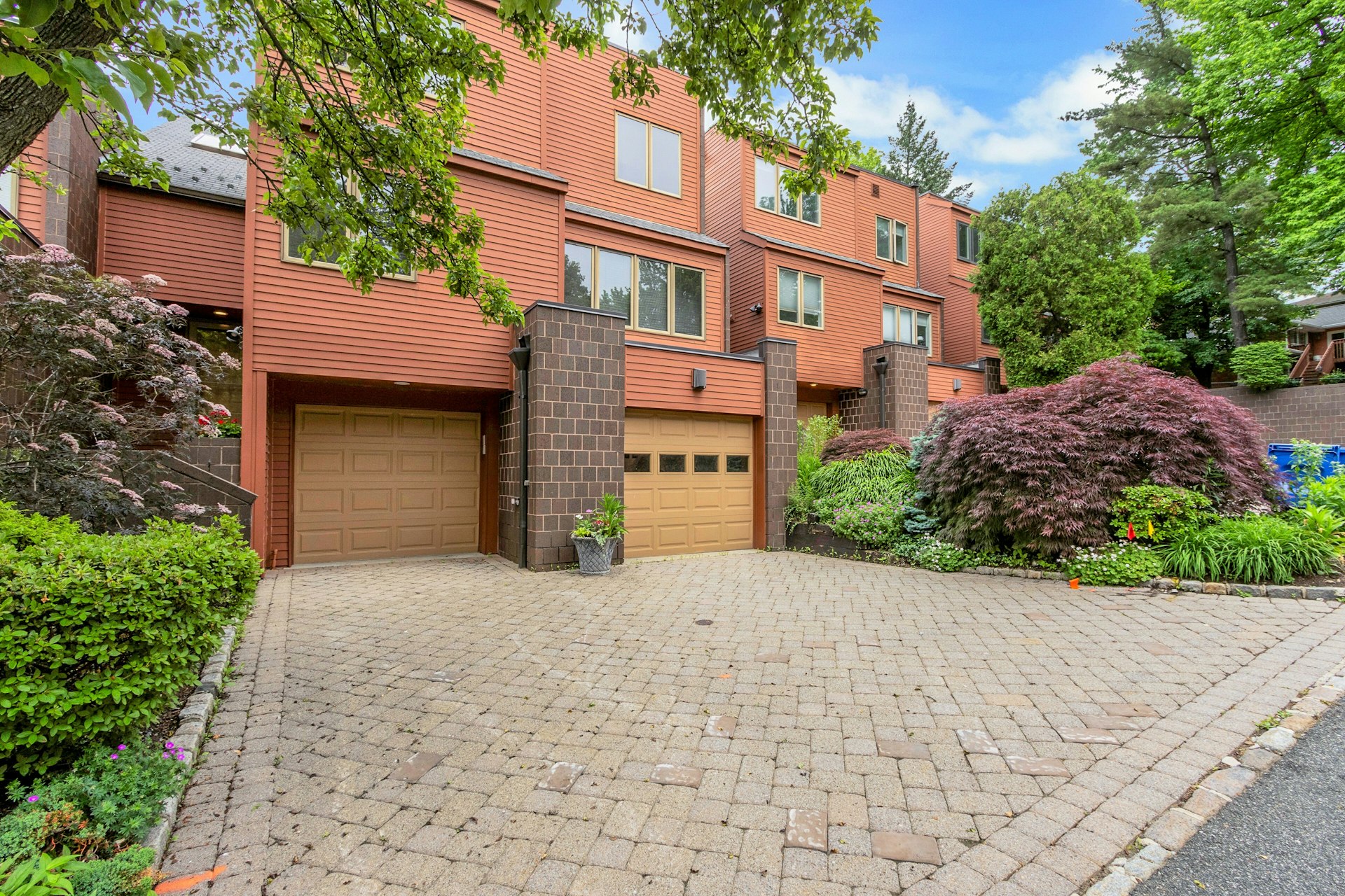51 Hidden Ledge Road 