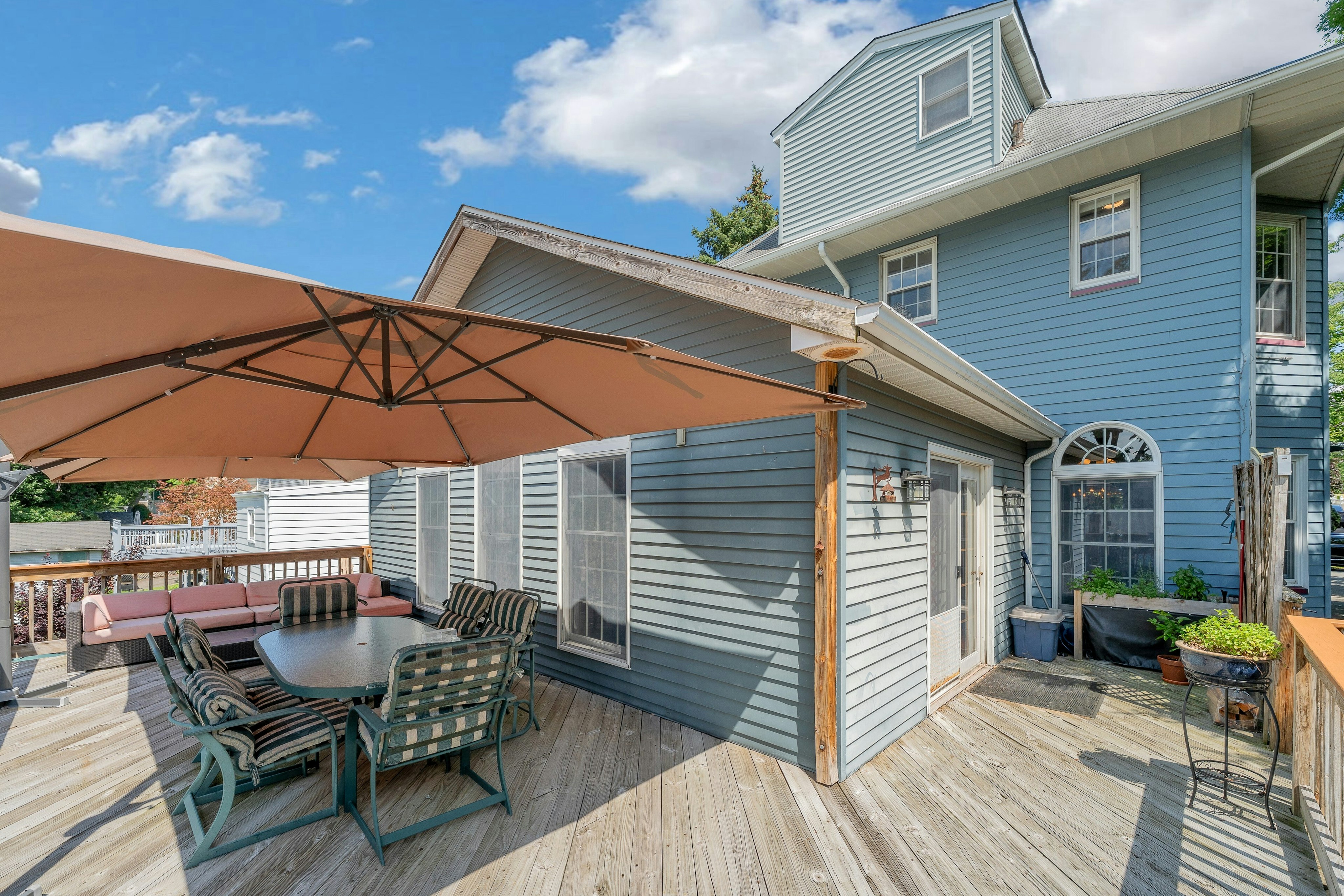 46 Montross Avenue 