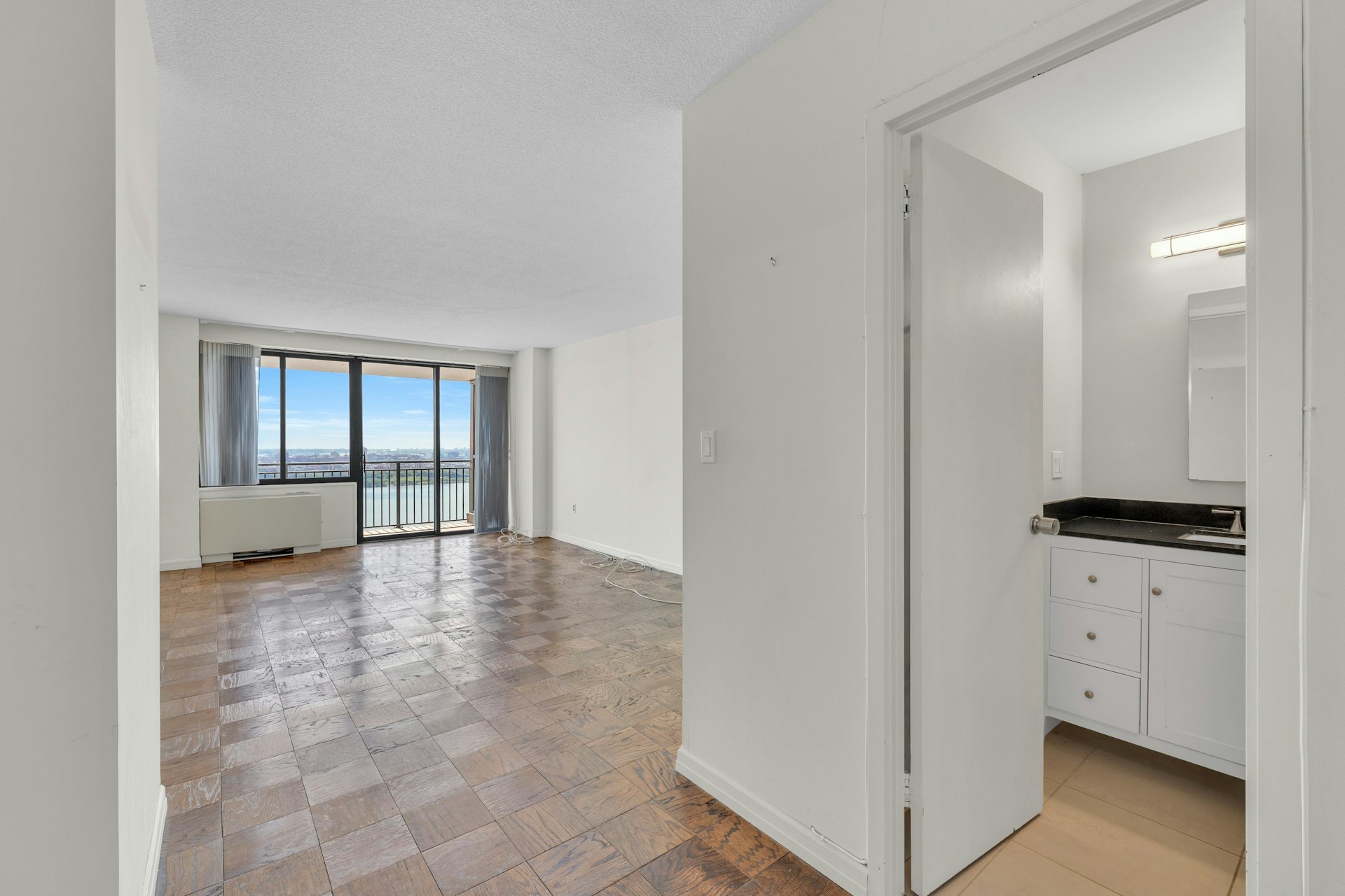 1500 Palisade Avenue #23E