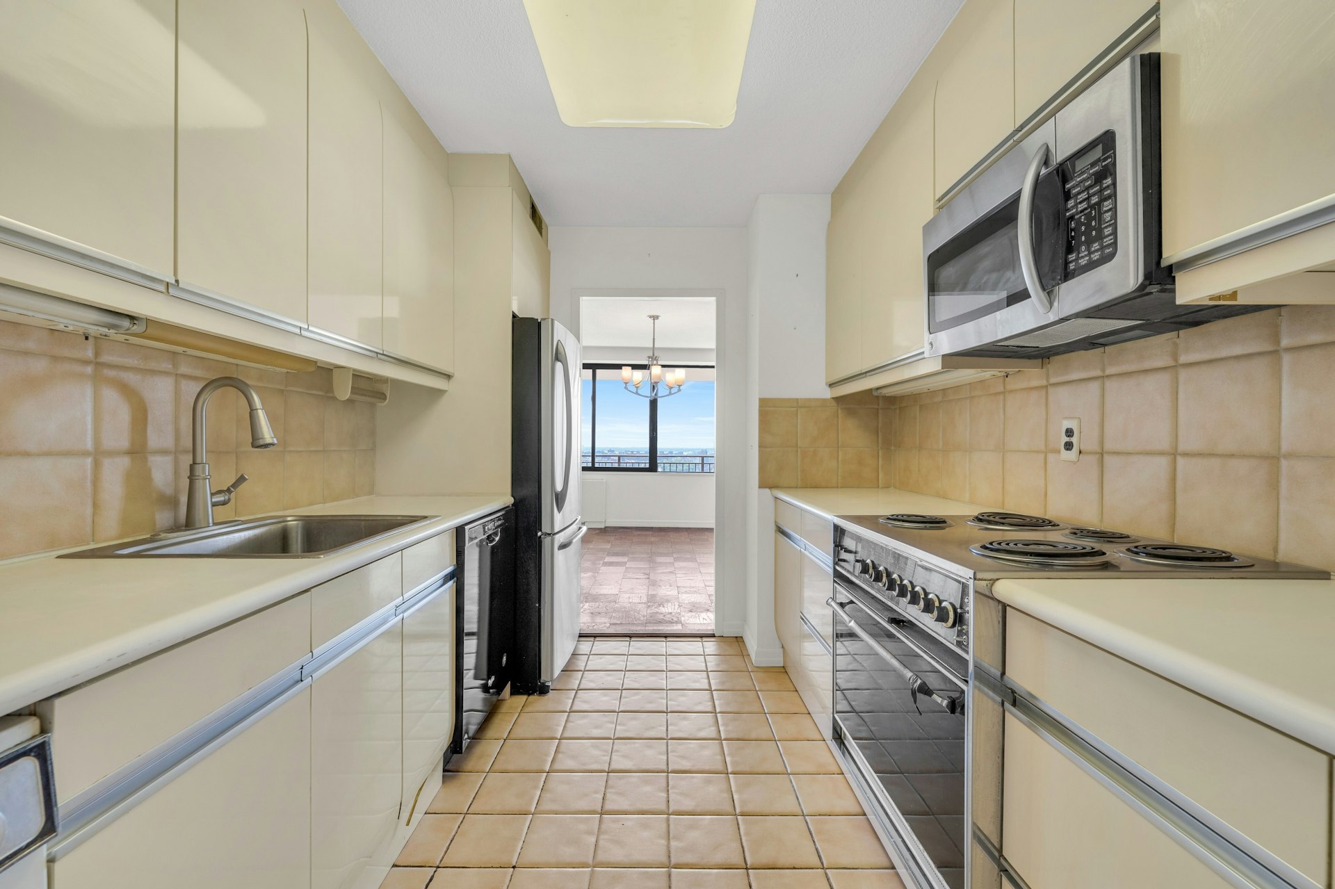 1500 Palisade Avenue #23E
