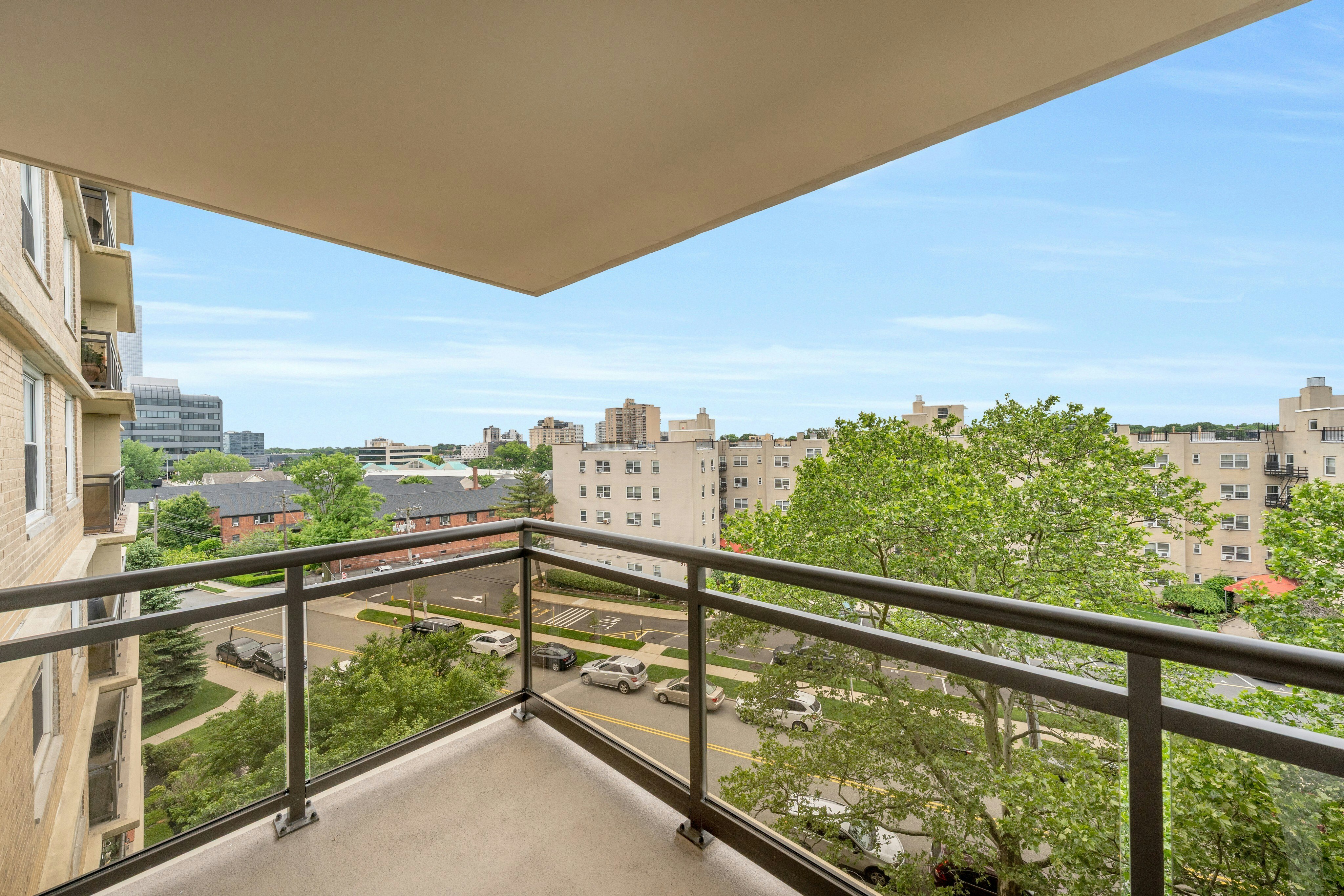 2200 North Central Road #6U
