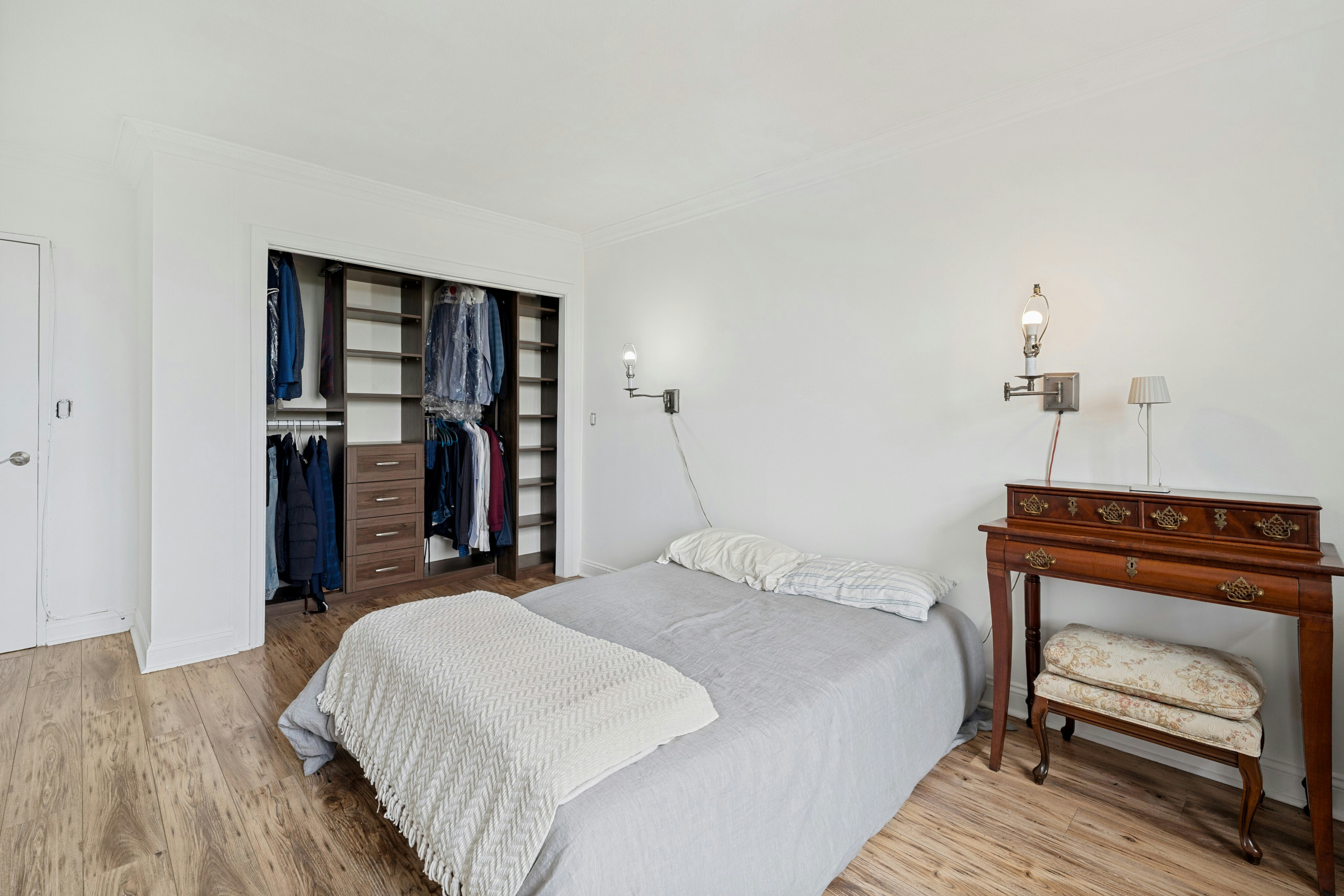 2200 North Central Road #6U