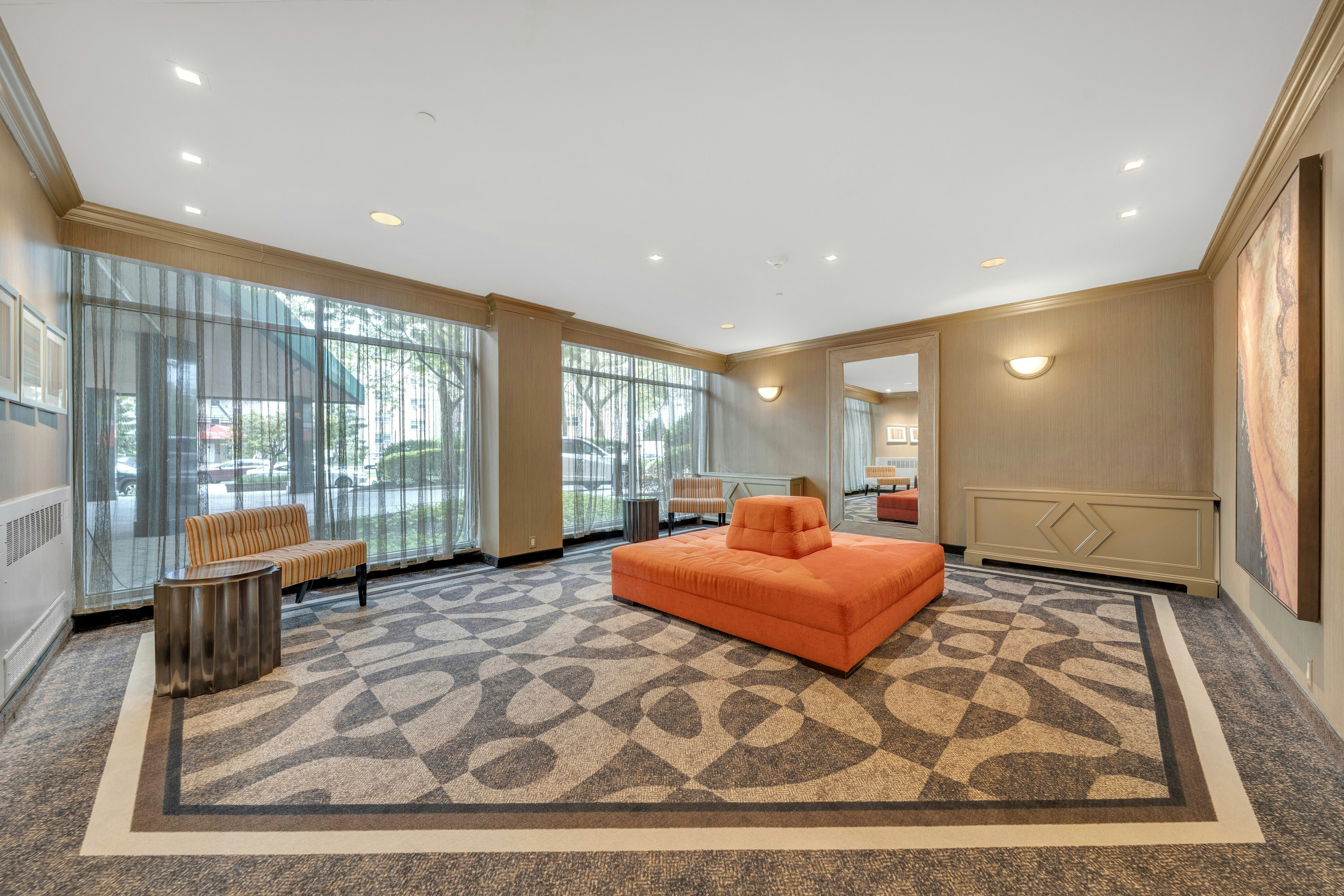 2200 North Central Road #6U