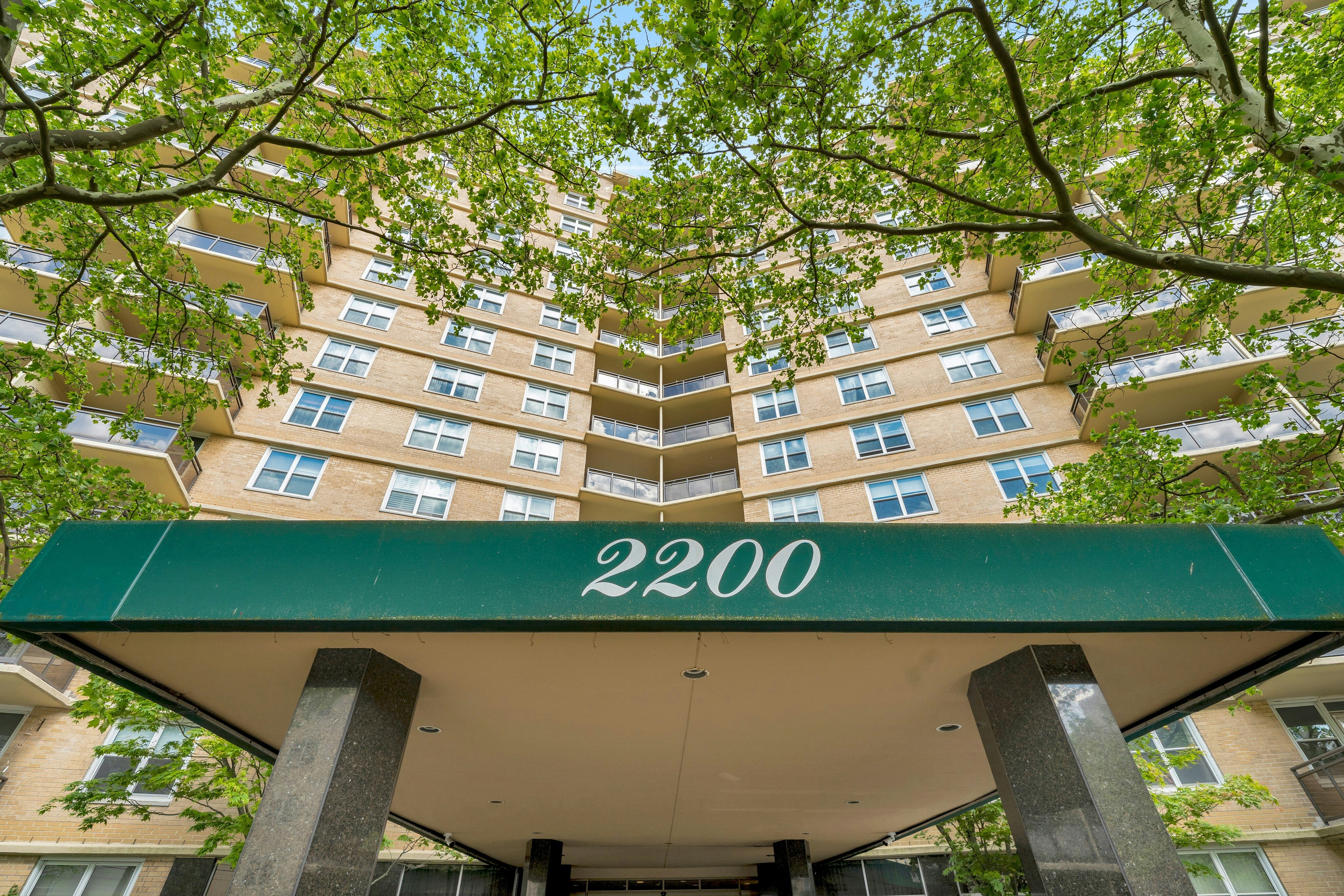 2200 North Central Road #6U