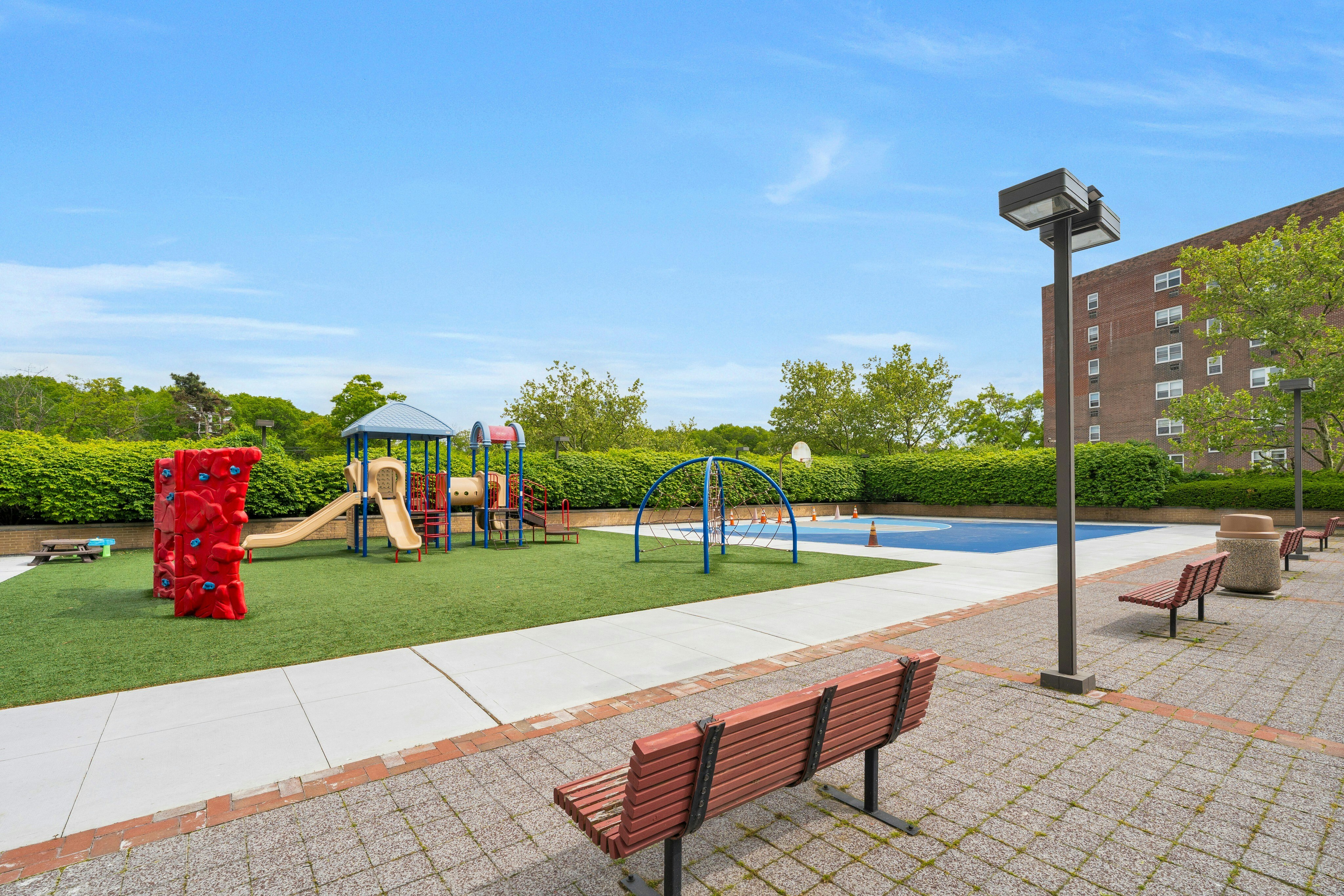 2200 North Central Road #6U