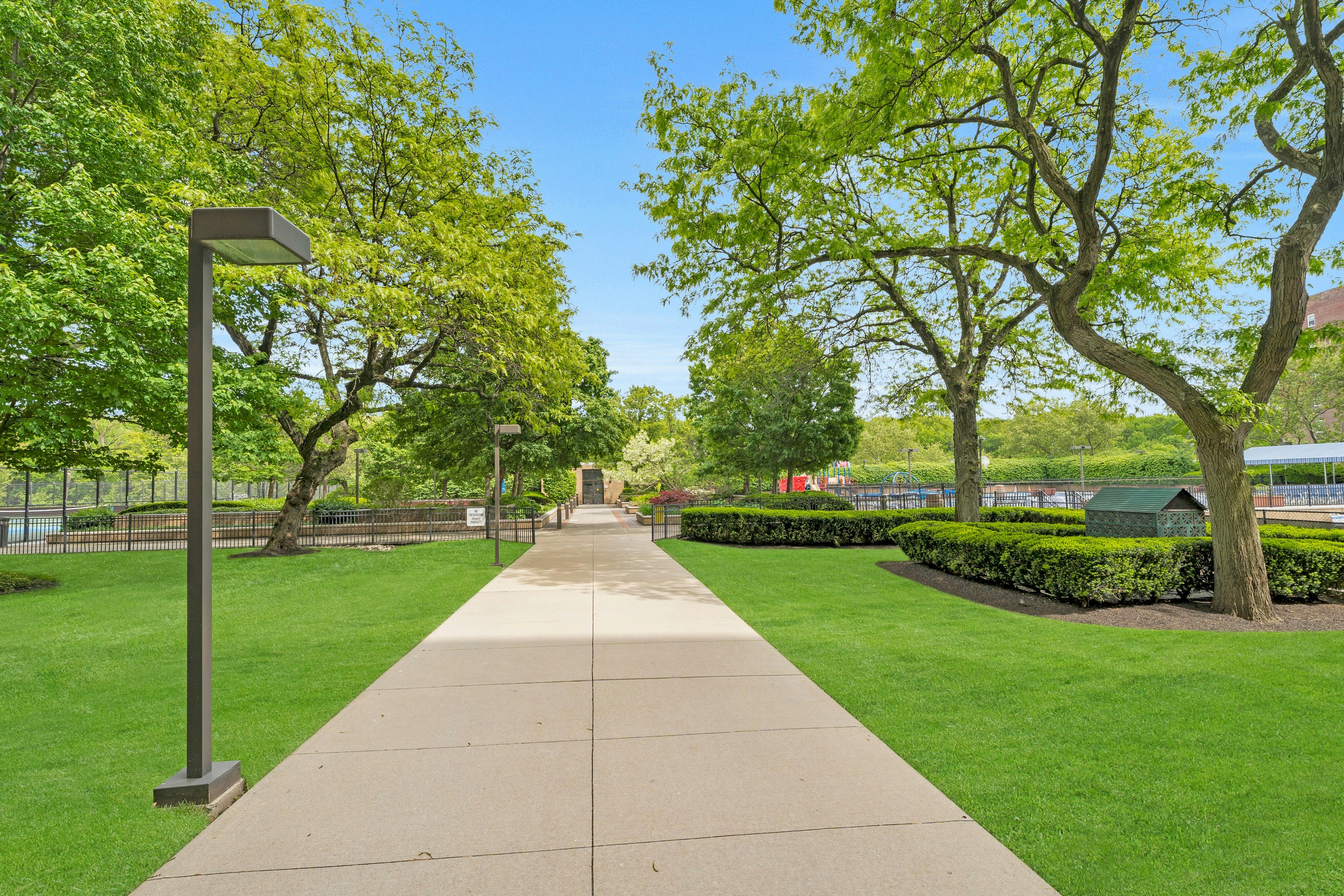 2200 North Central Road #6U