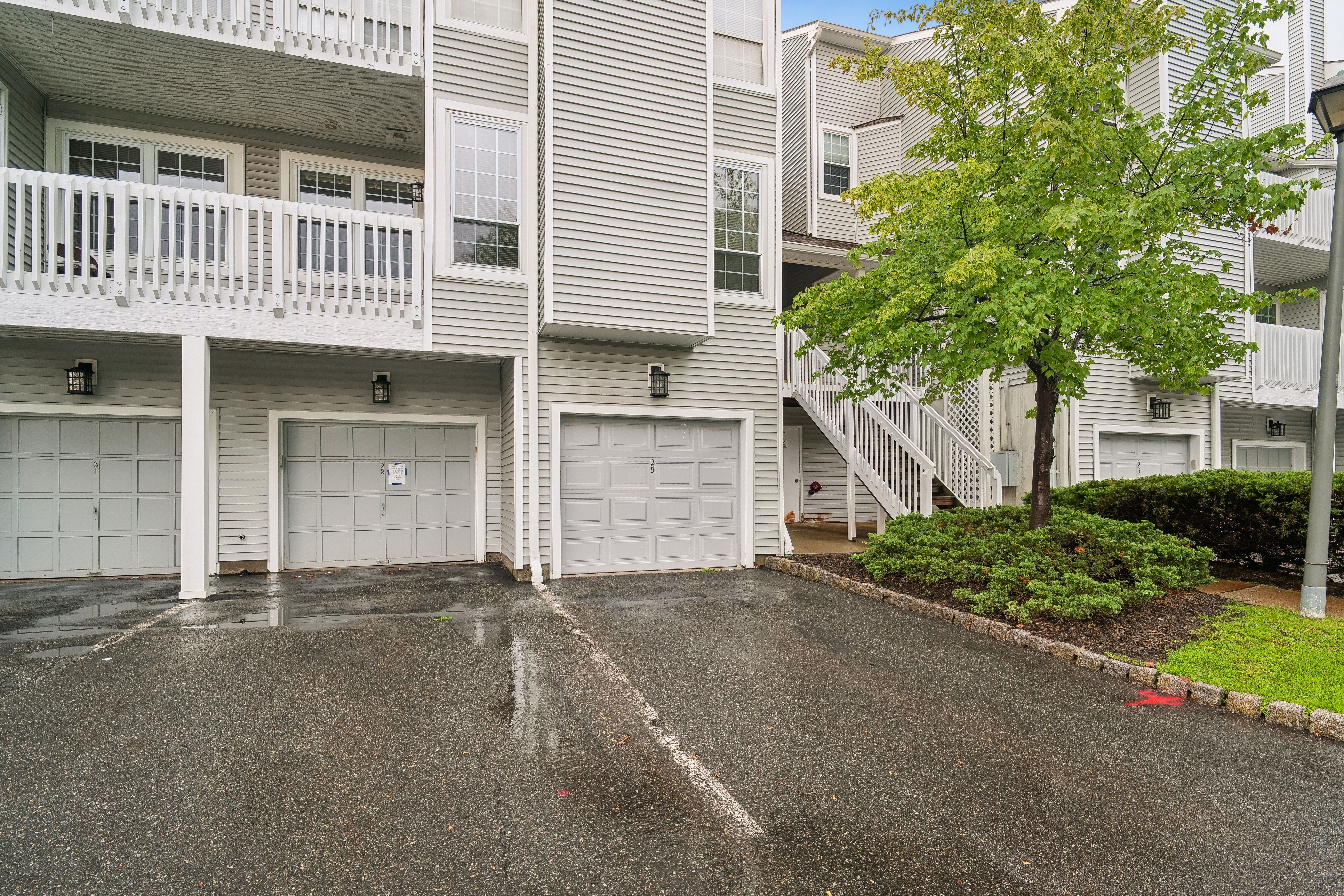 25 Markham Circle 