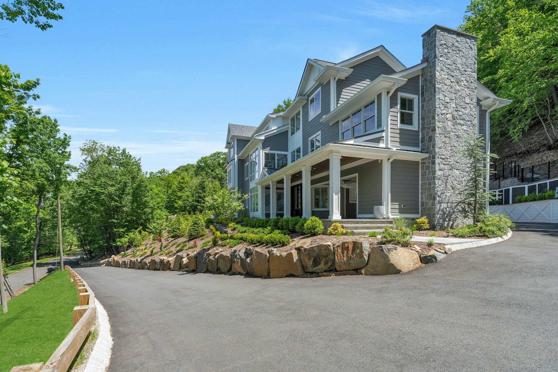 976 Scioto Drive 