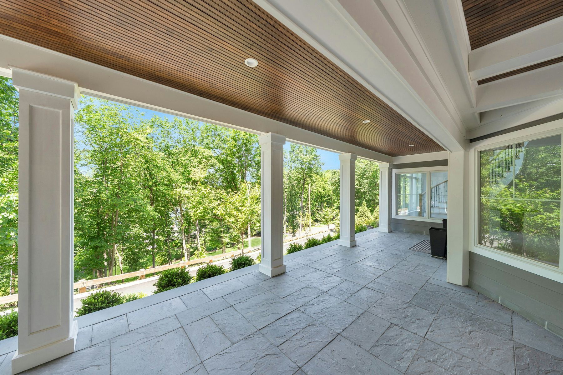 976 Scioto Drive 