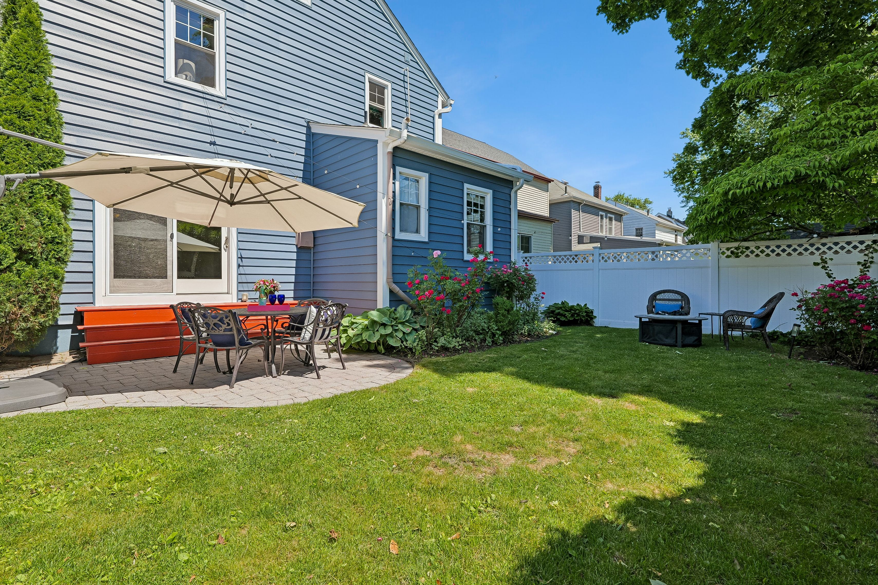 54 Mountain Avenue 