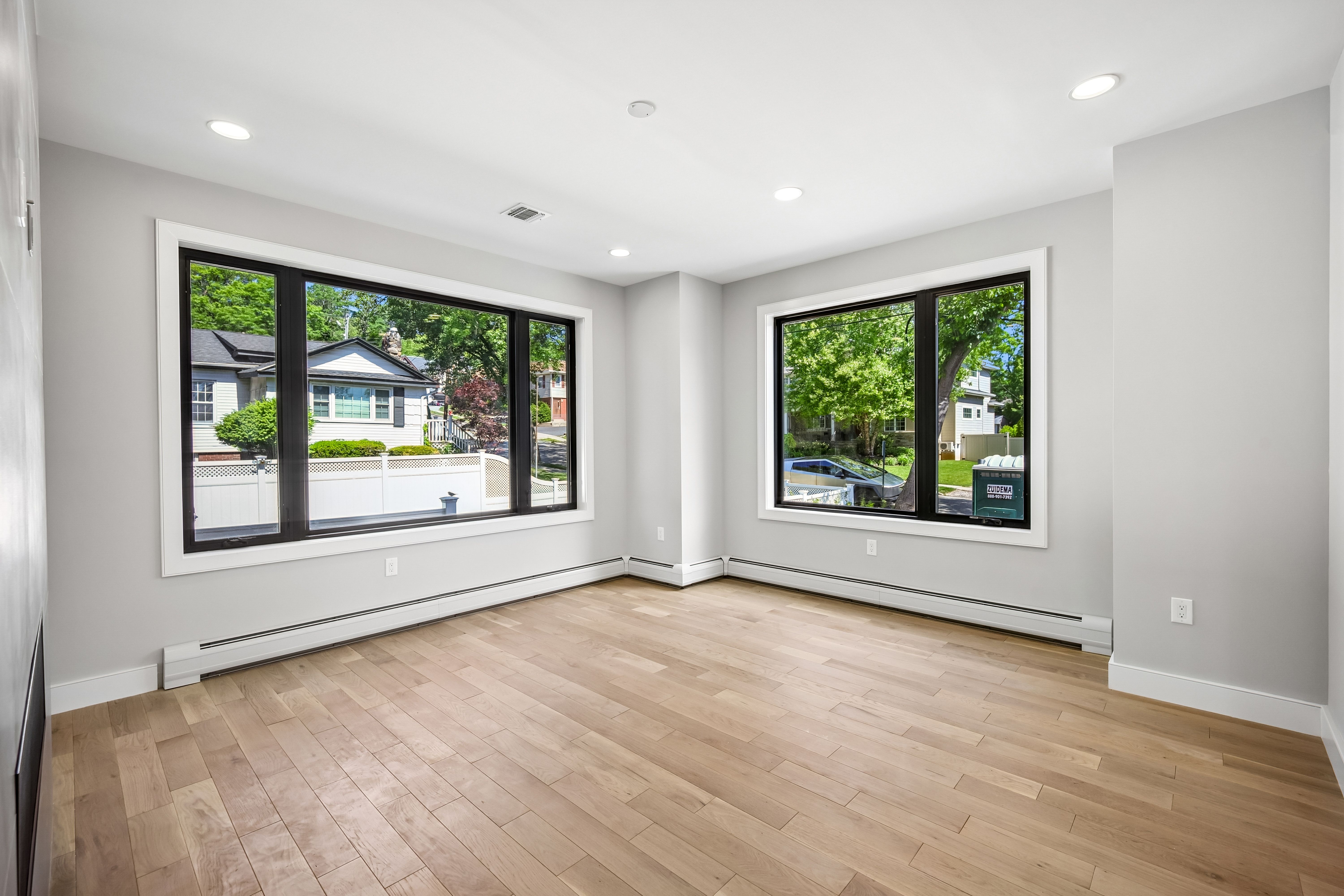 33 Lincoln Avenue 