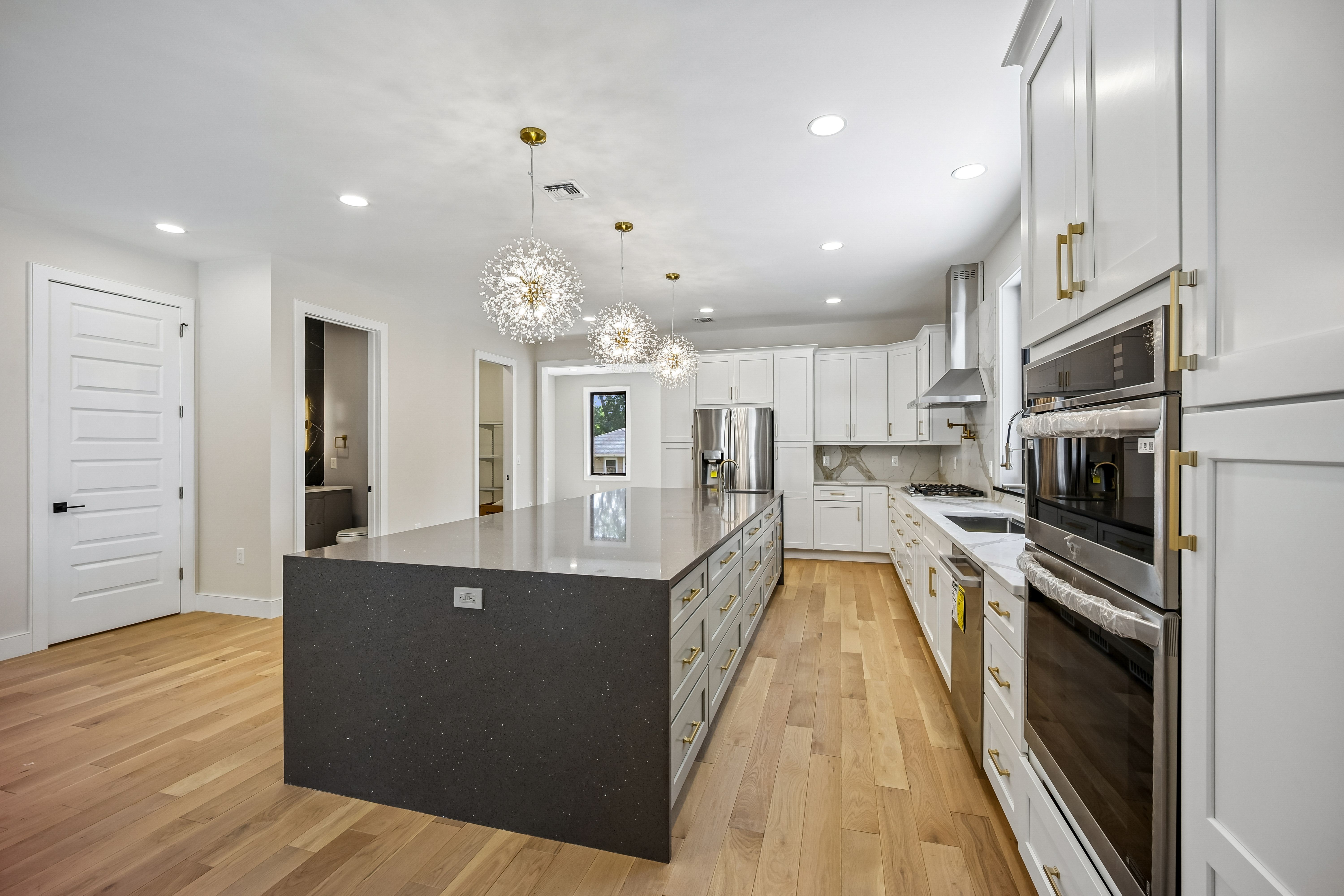 33 Lincoln Avenue 