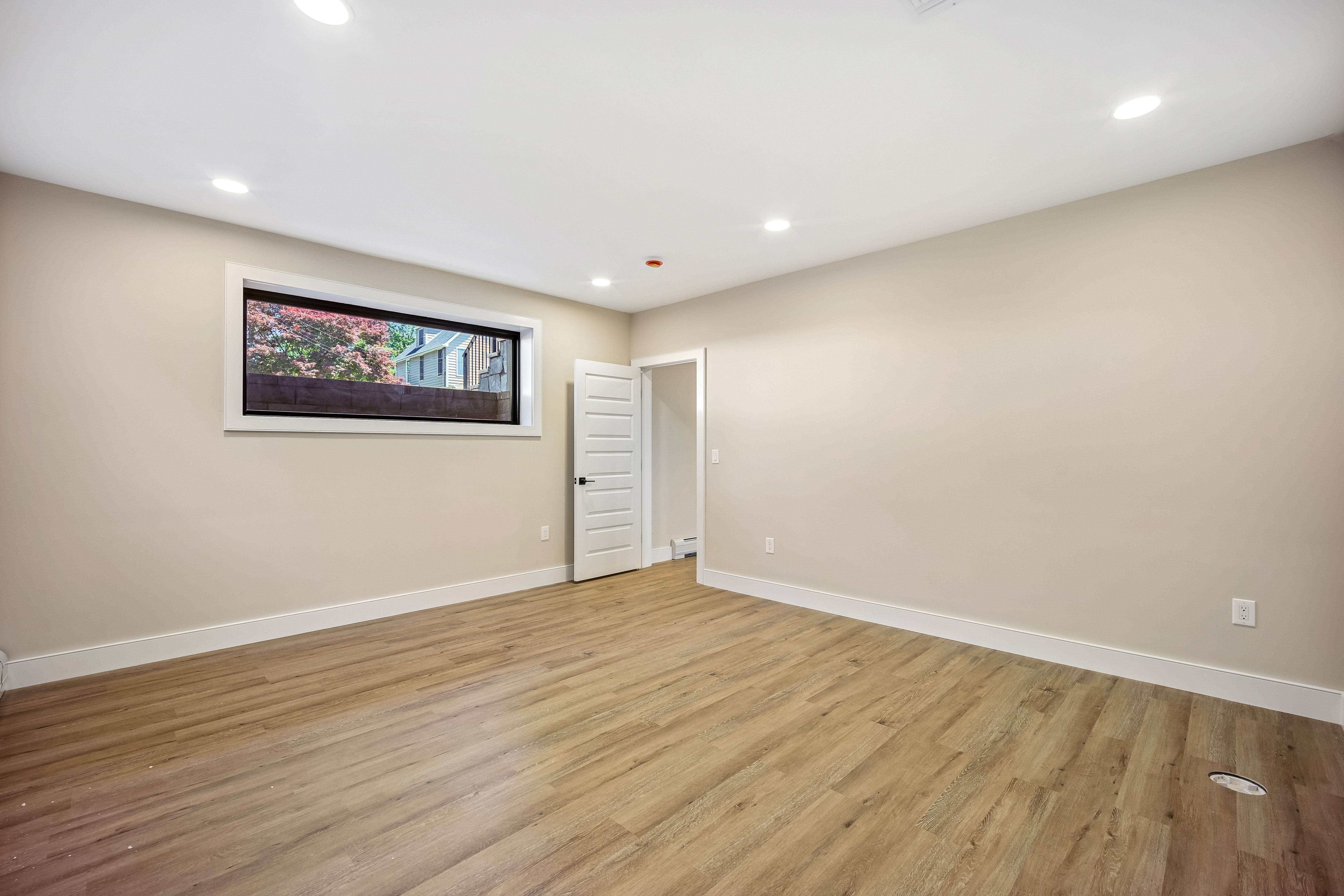 33 Lincoln Avenue 