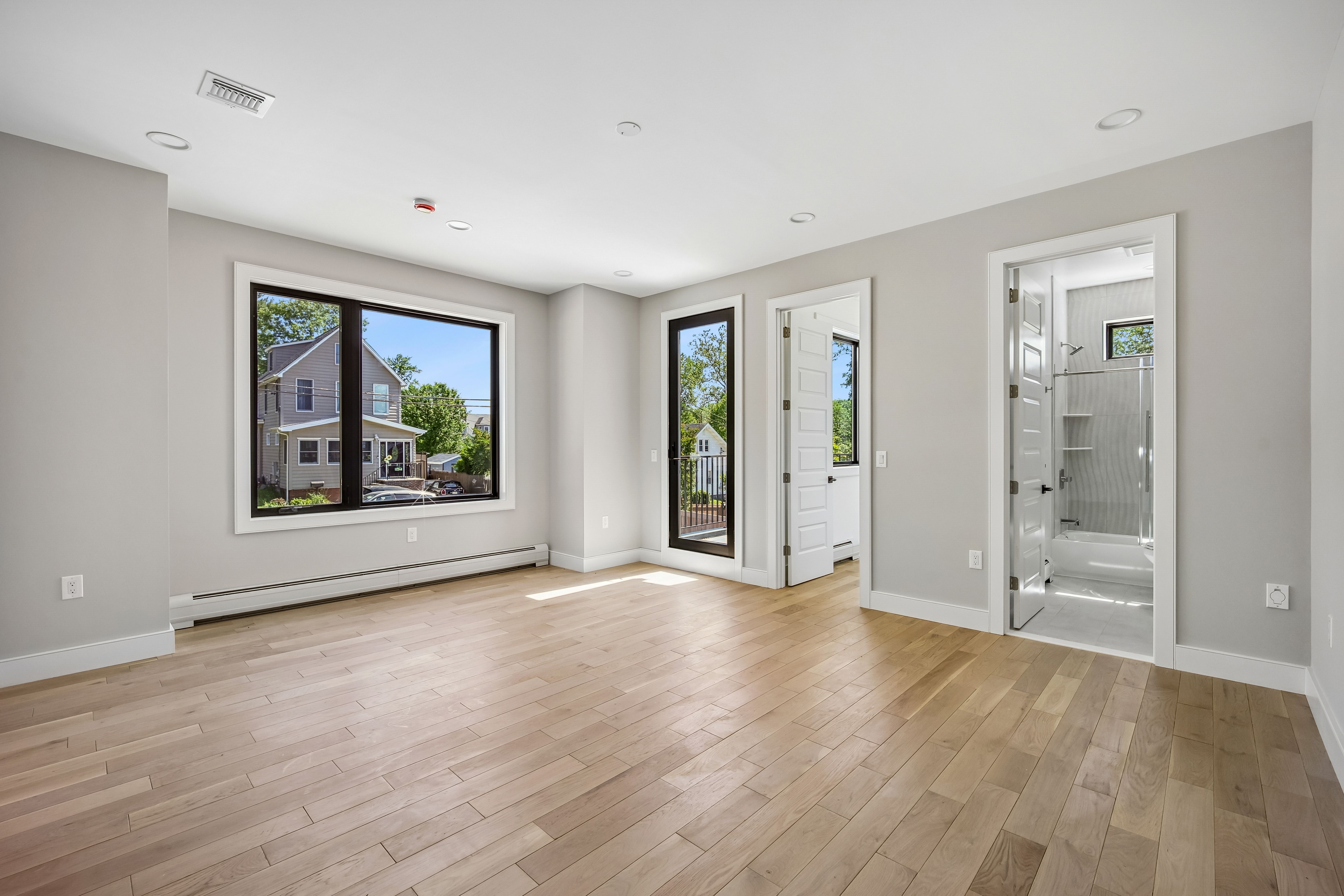 33 Lincoln Avenue 