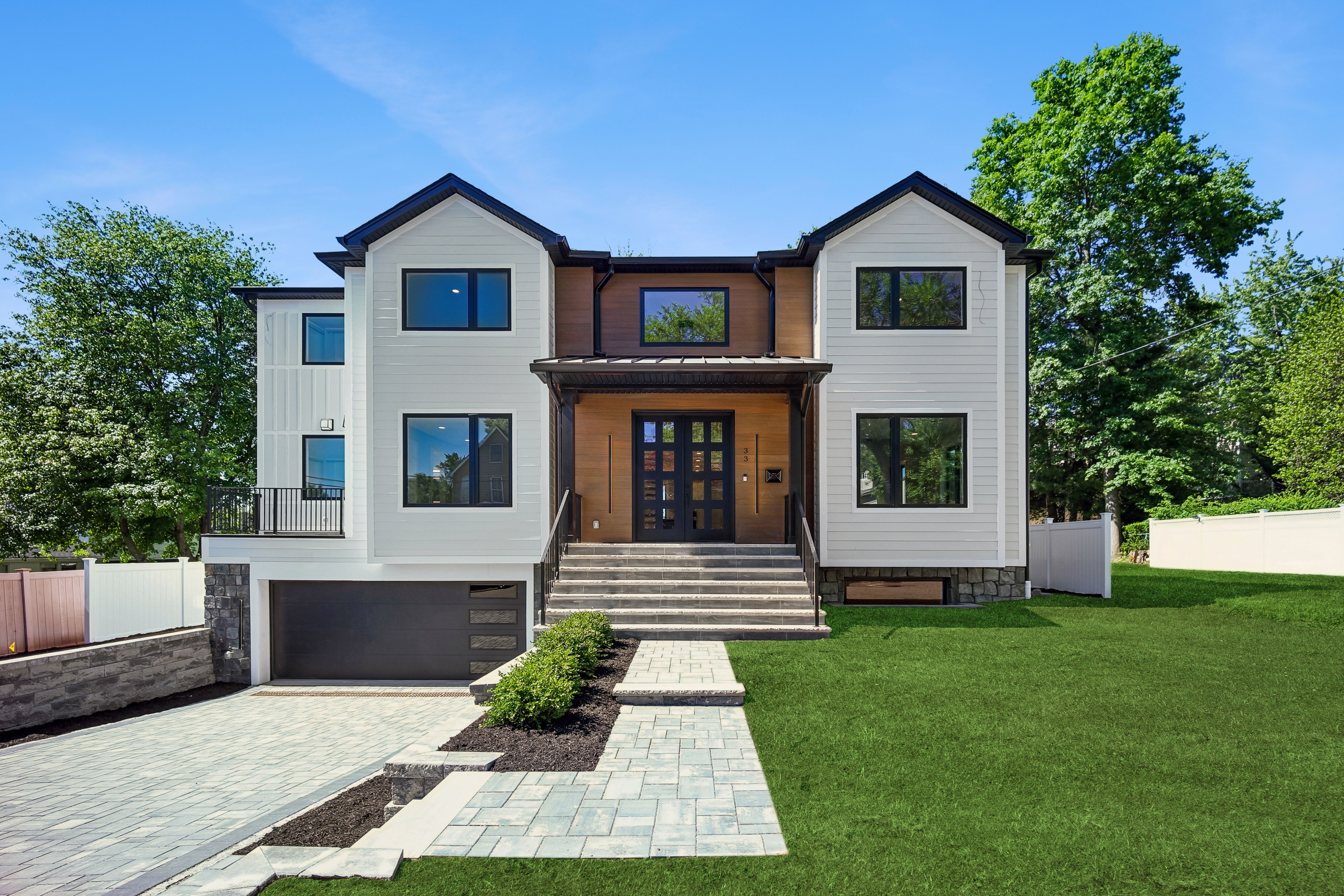 33 Lincoln Avenue 