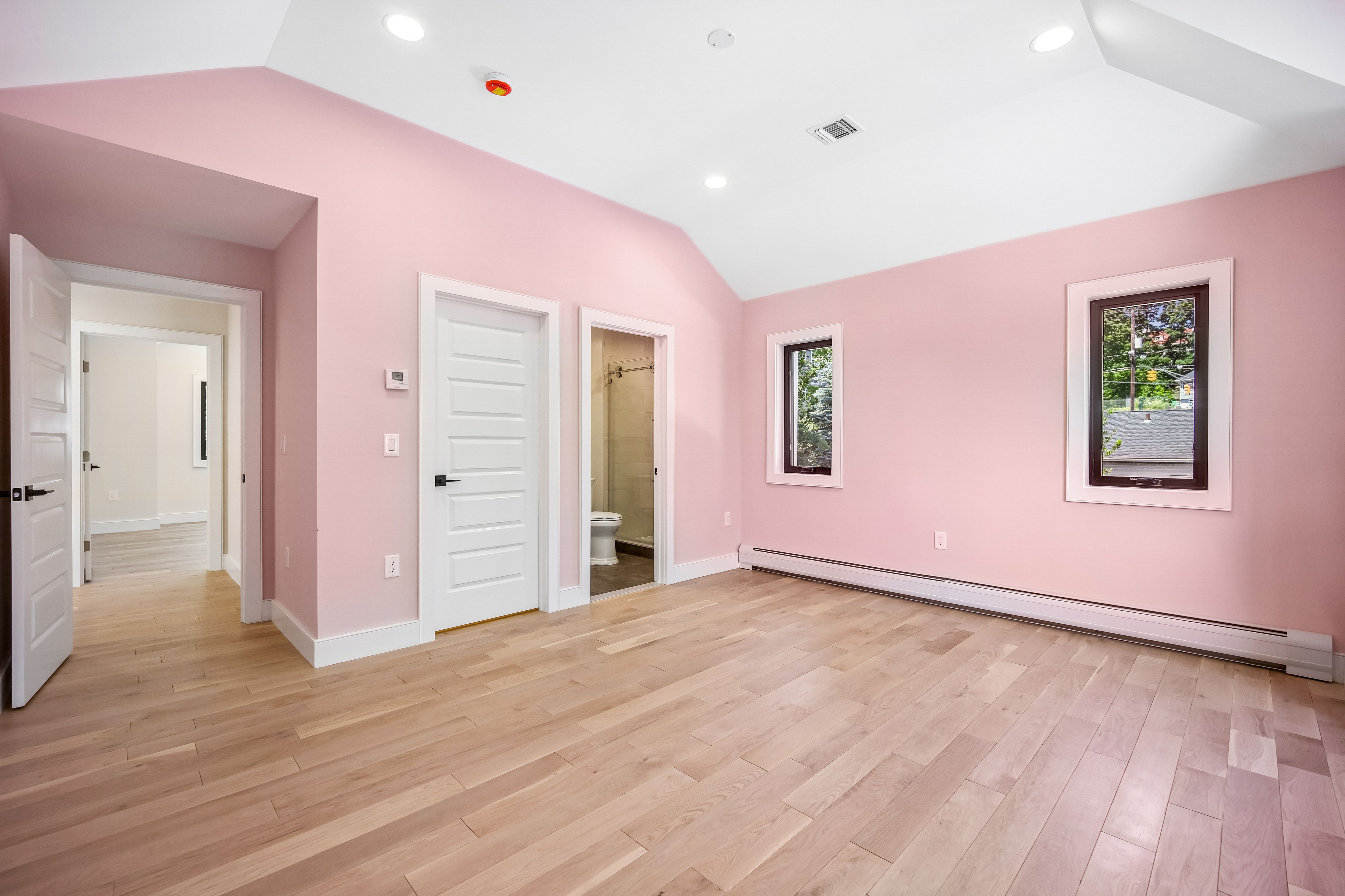 33 Lincoln Avenue 