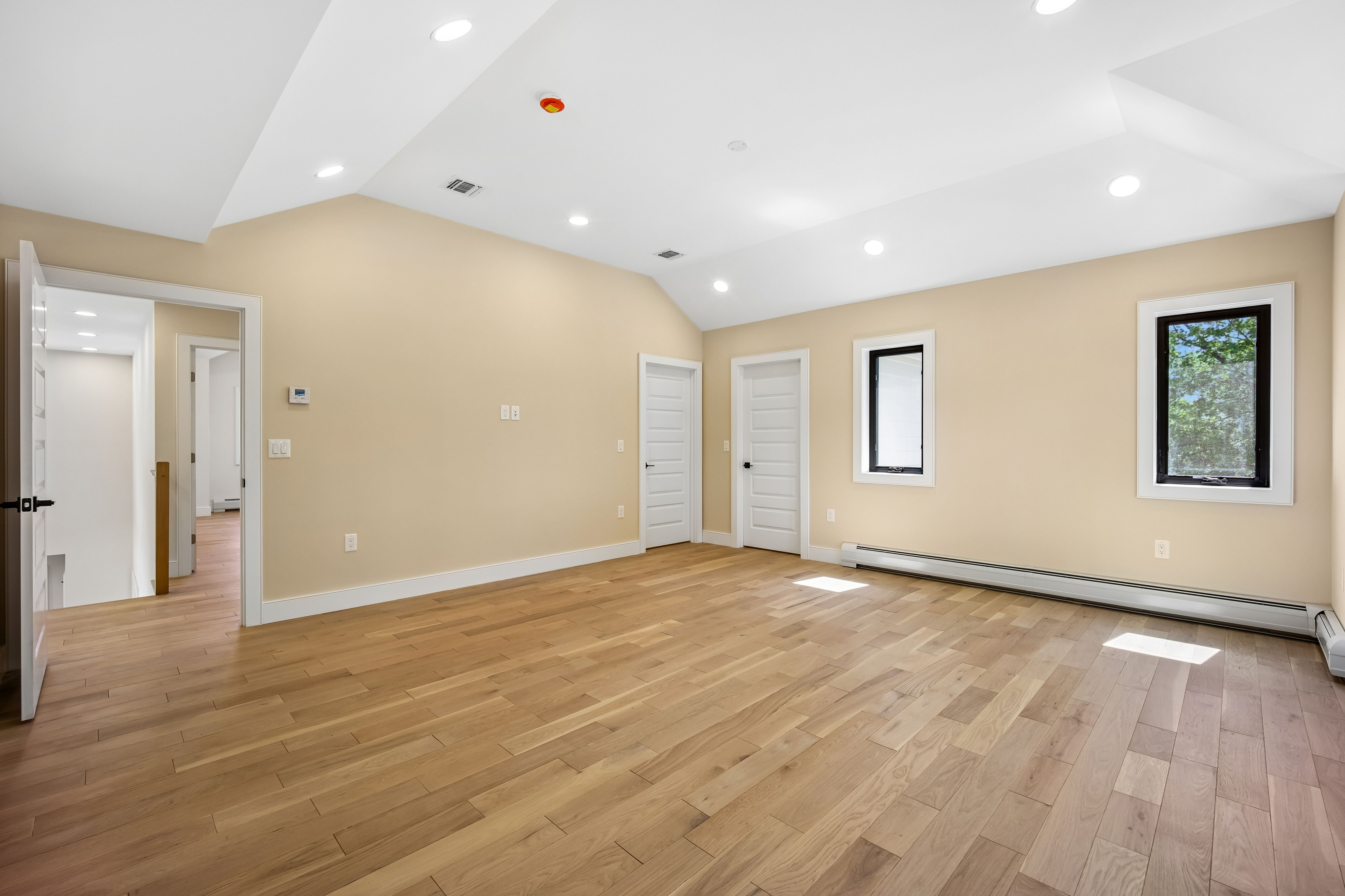 33 Lincoln Avenue 