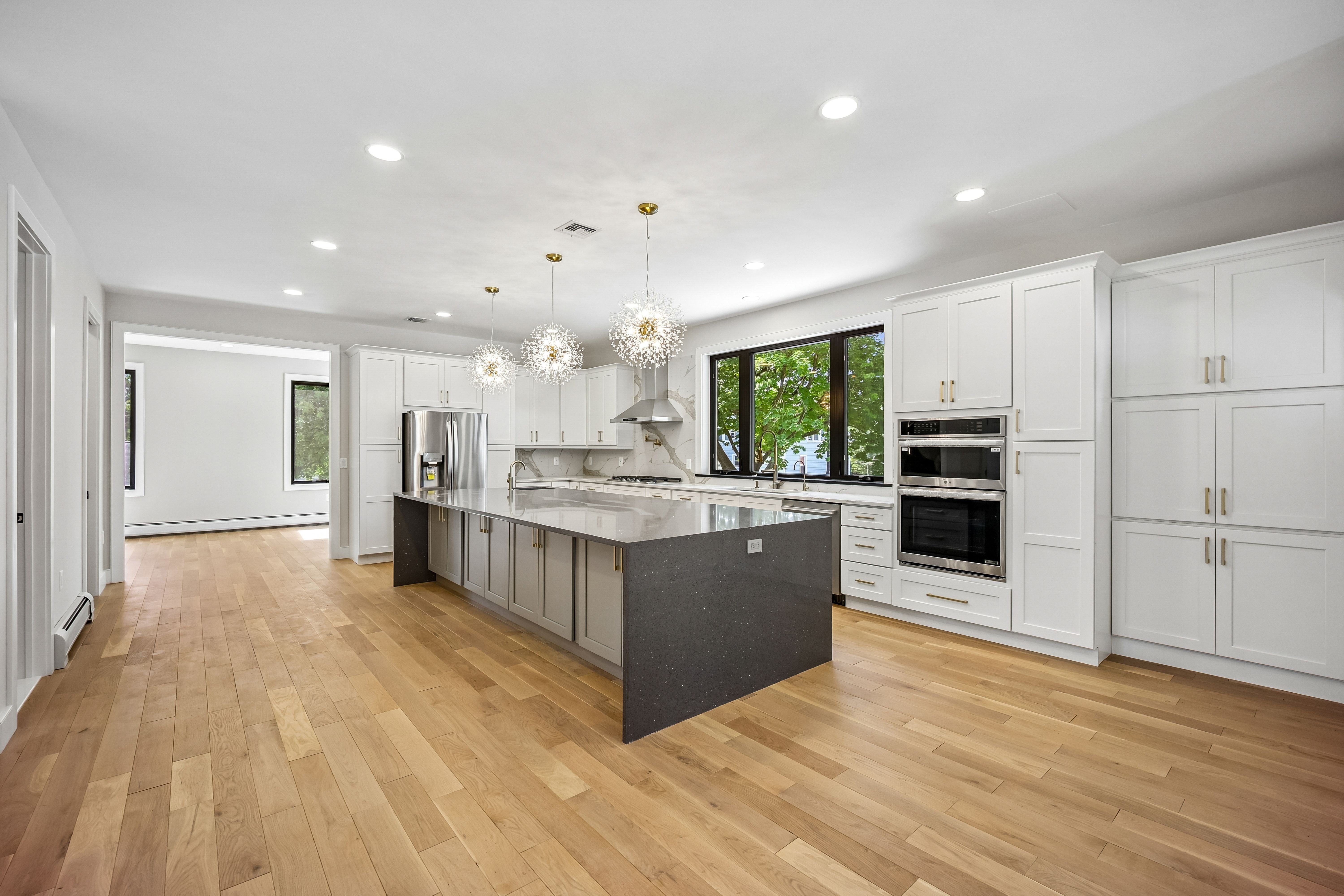 33 Lincoln Avenue 