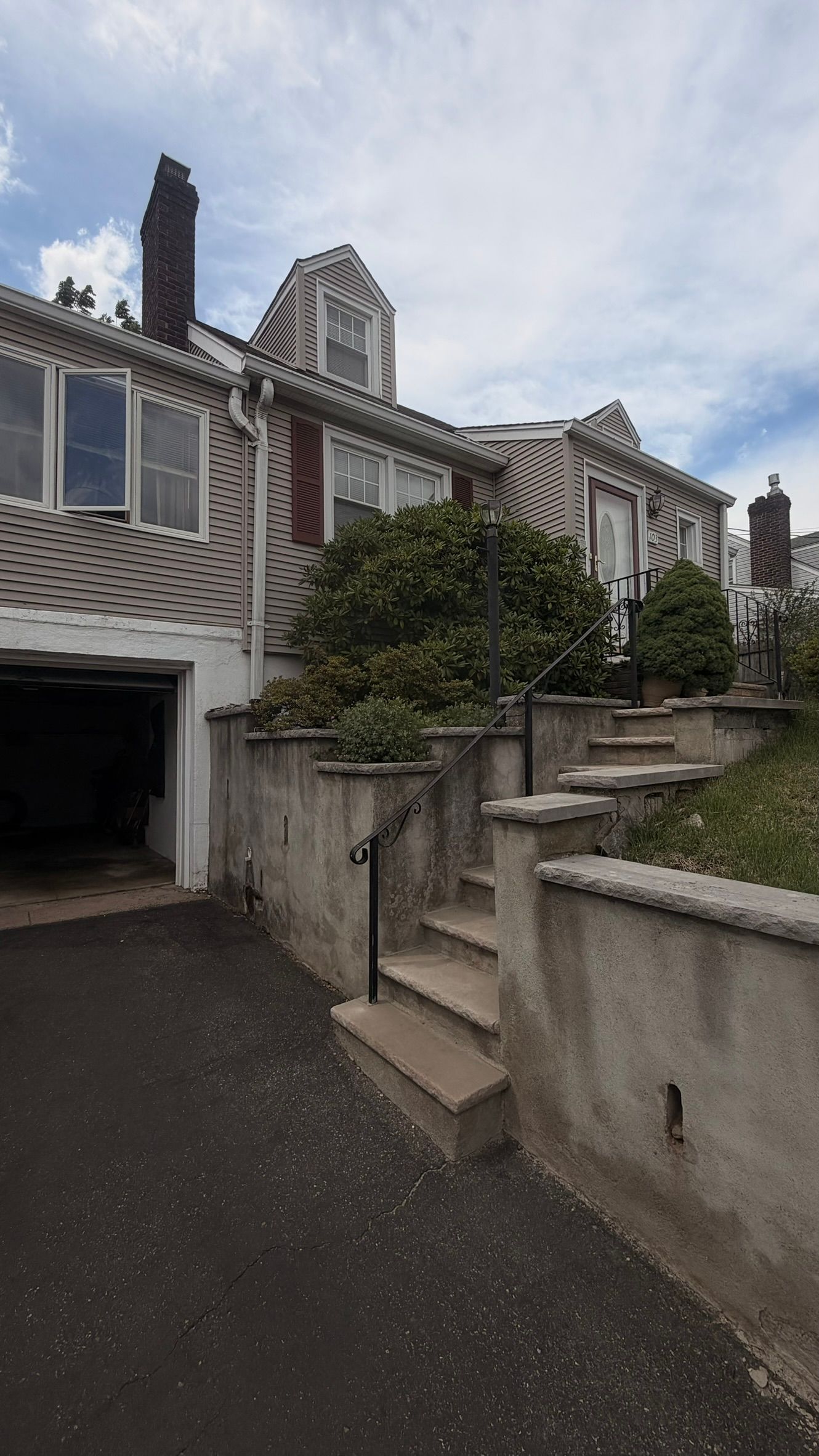 103 6th Street 