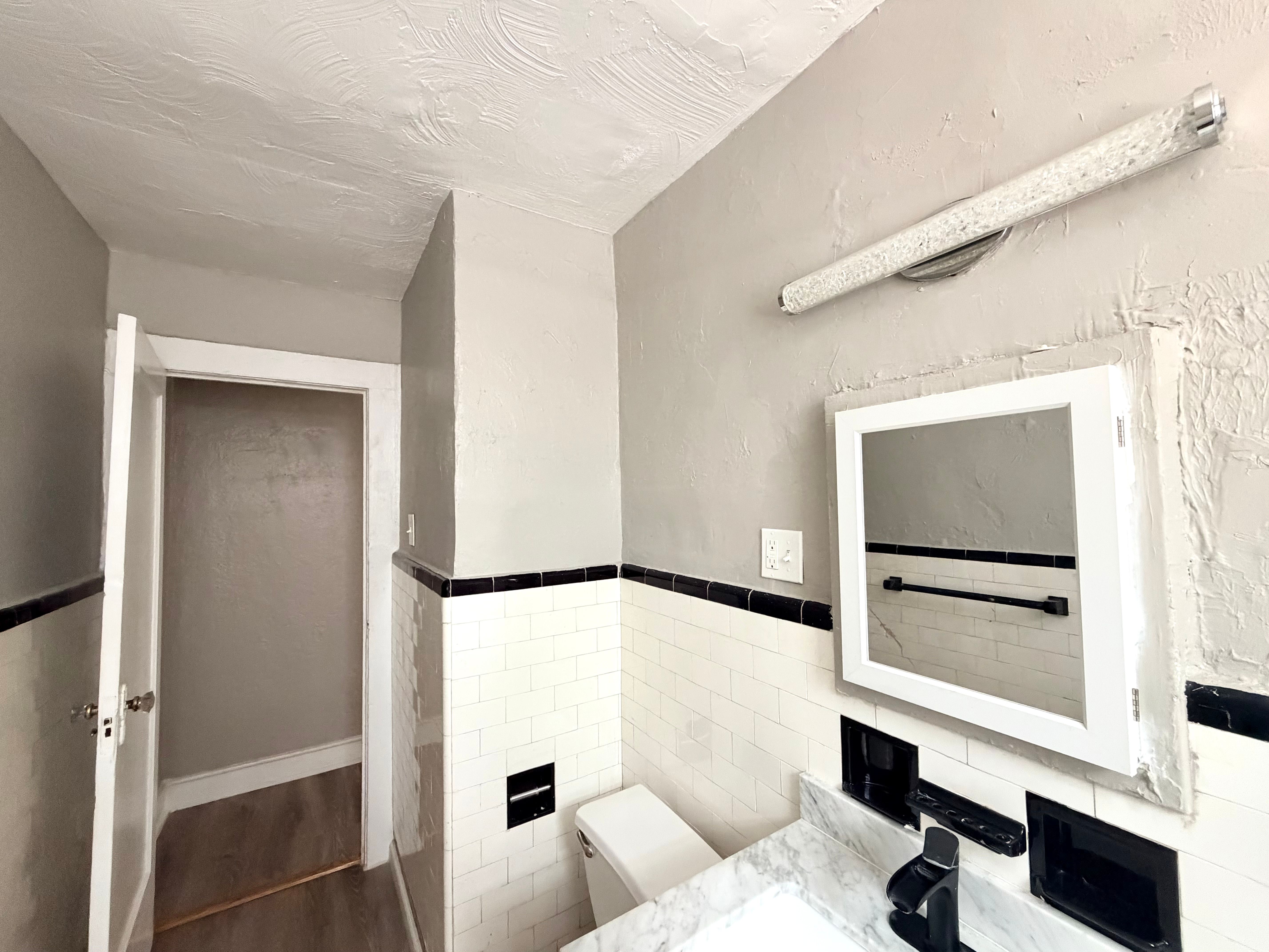 17 Elwood Place Apt 103