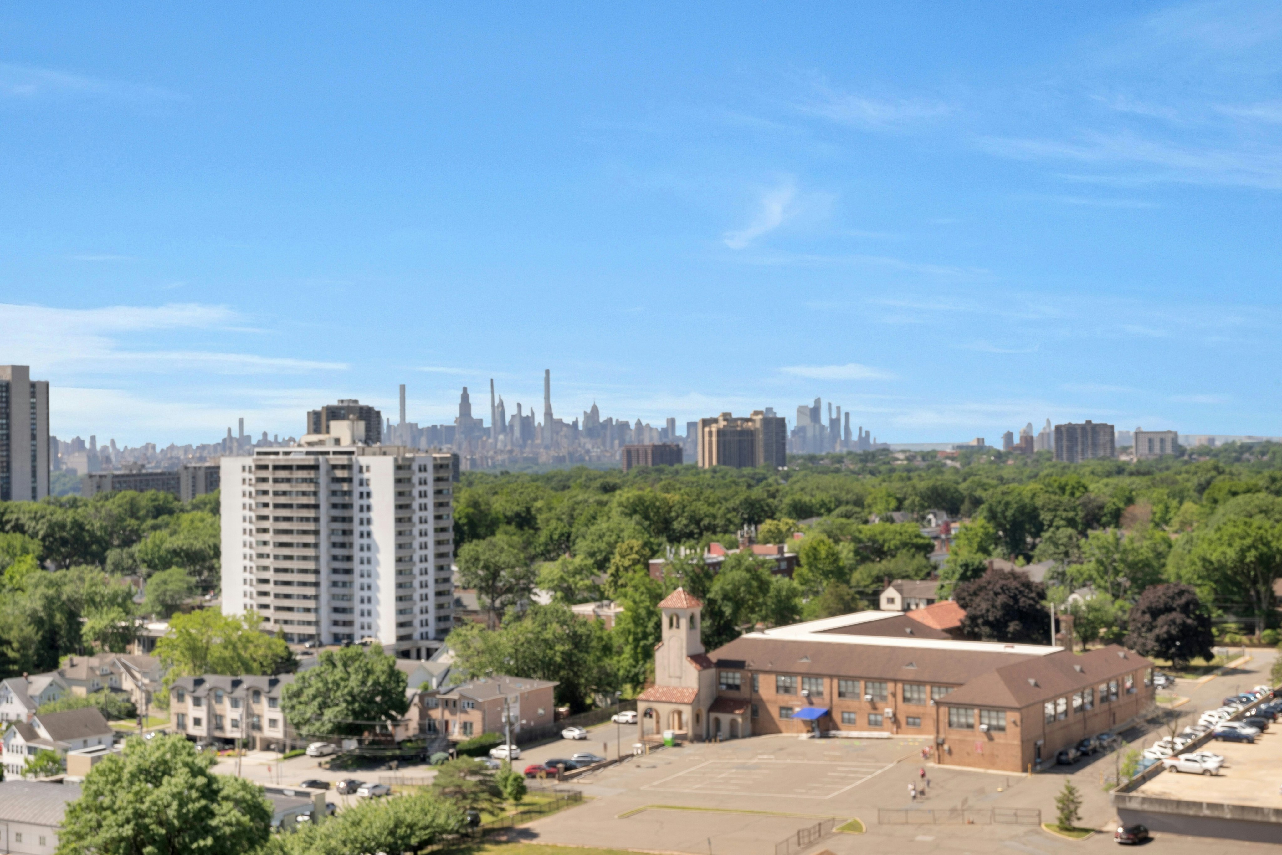 2000 Linwood Avenue #17X