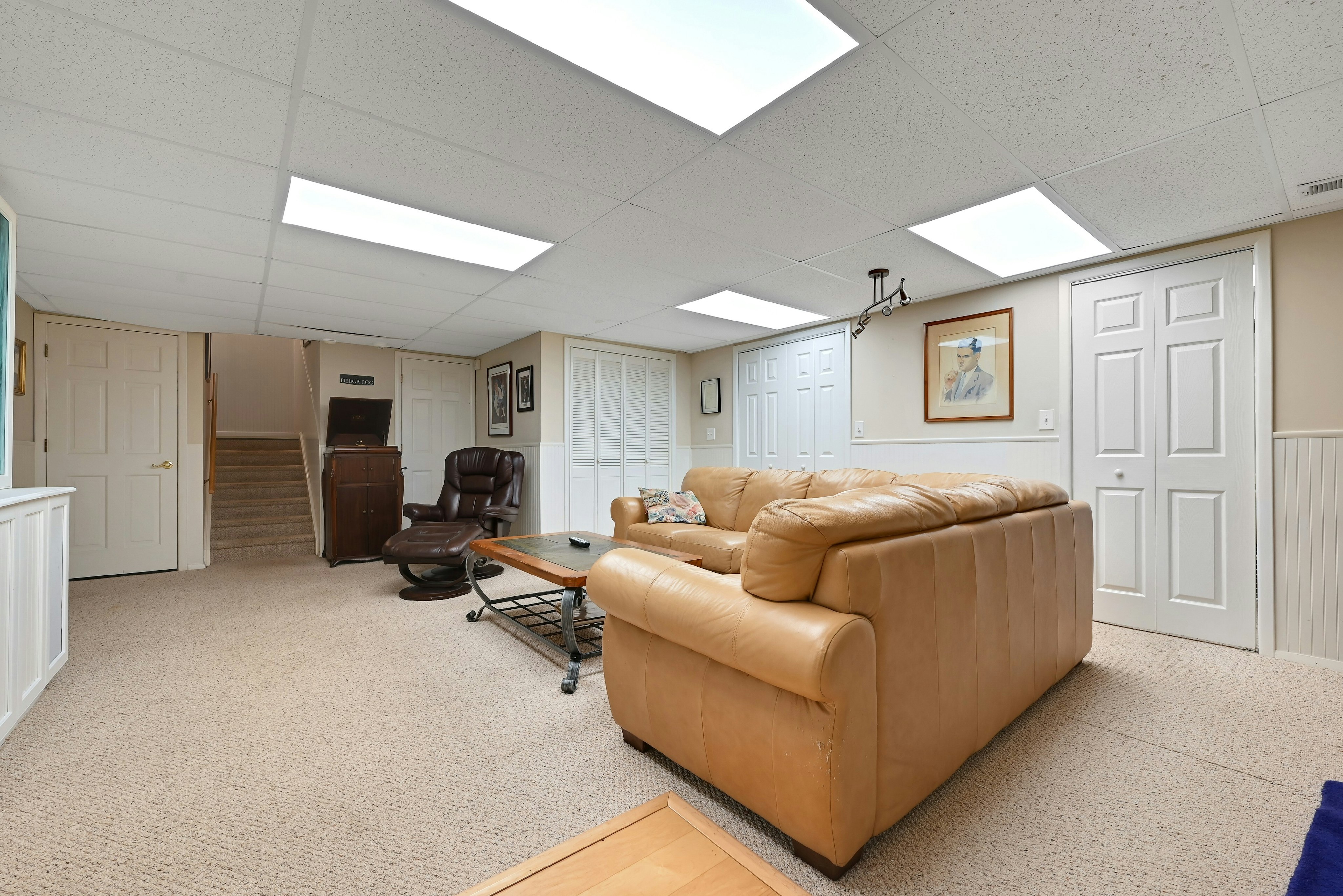 211 Yorktowne Court #211F 