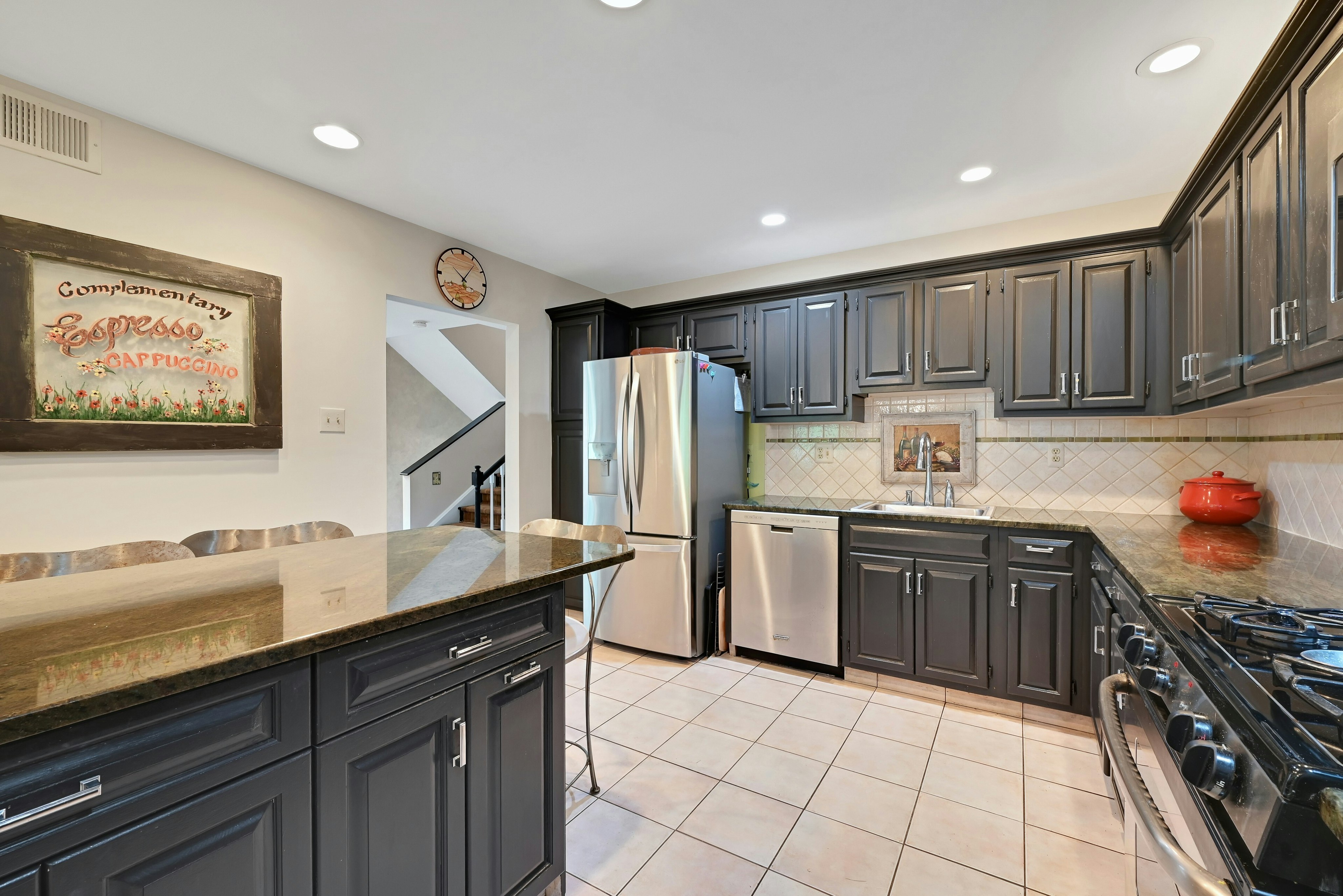 211 Yorktowne Court #211F 