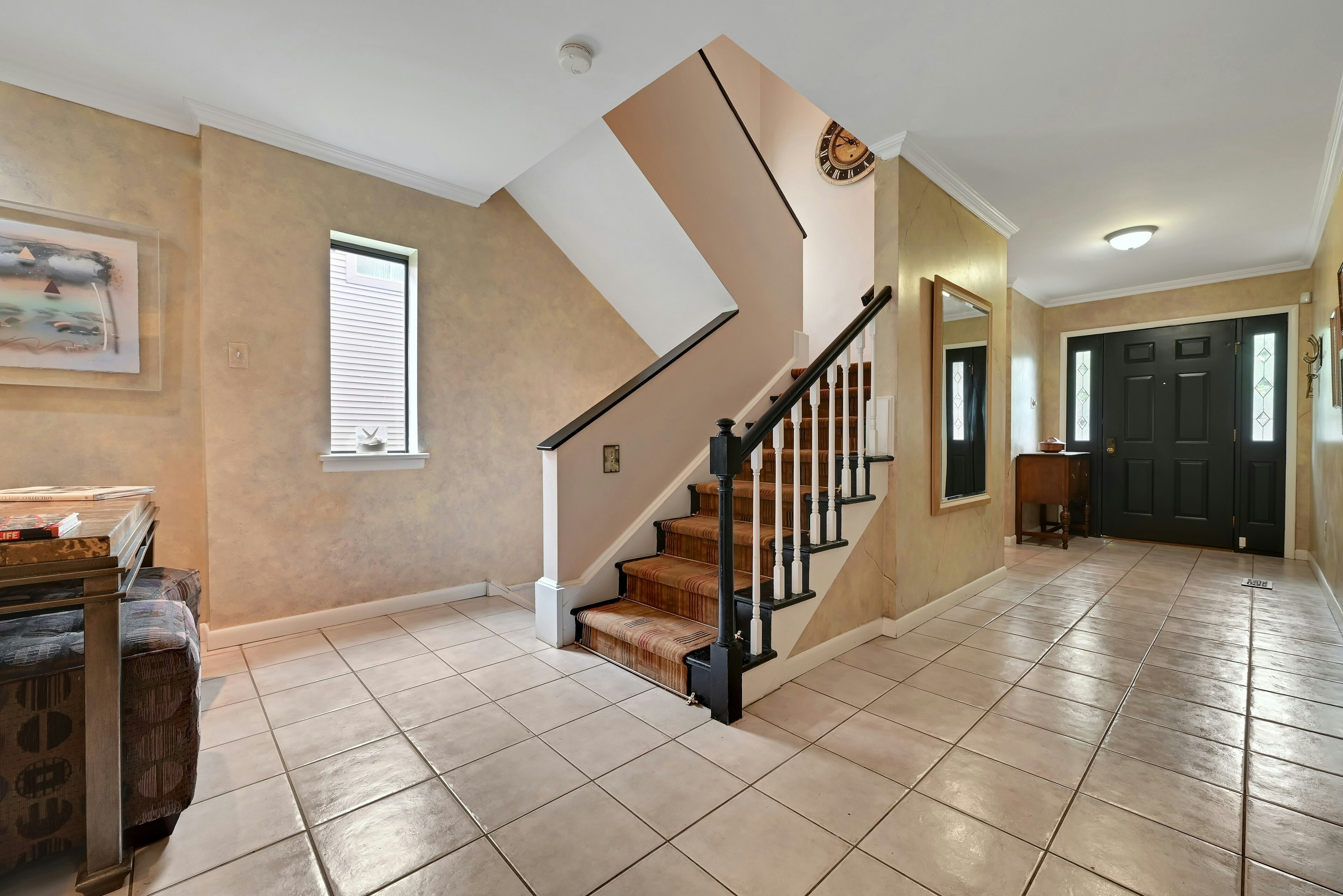 211 Yorktowne Court #211F 