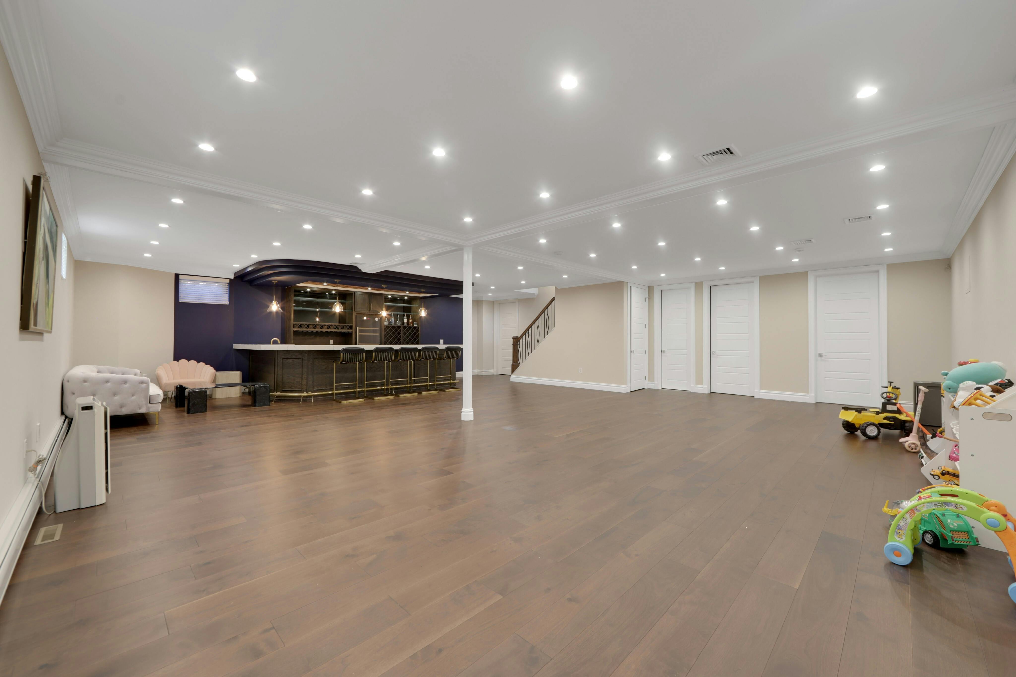 6 Allison Drive 
