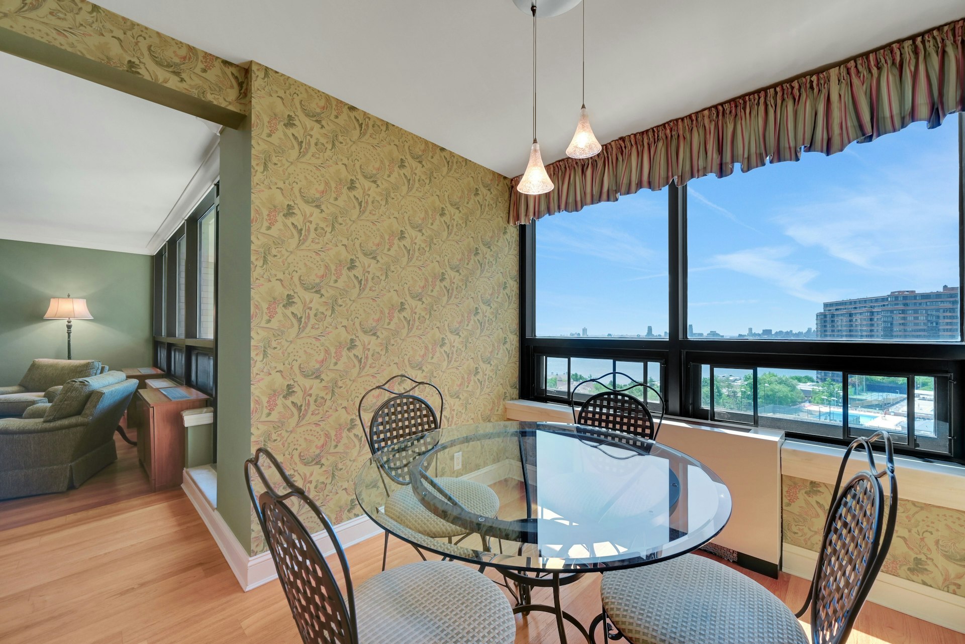 800 Palisade Avenue Unit 901 