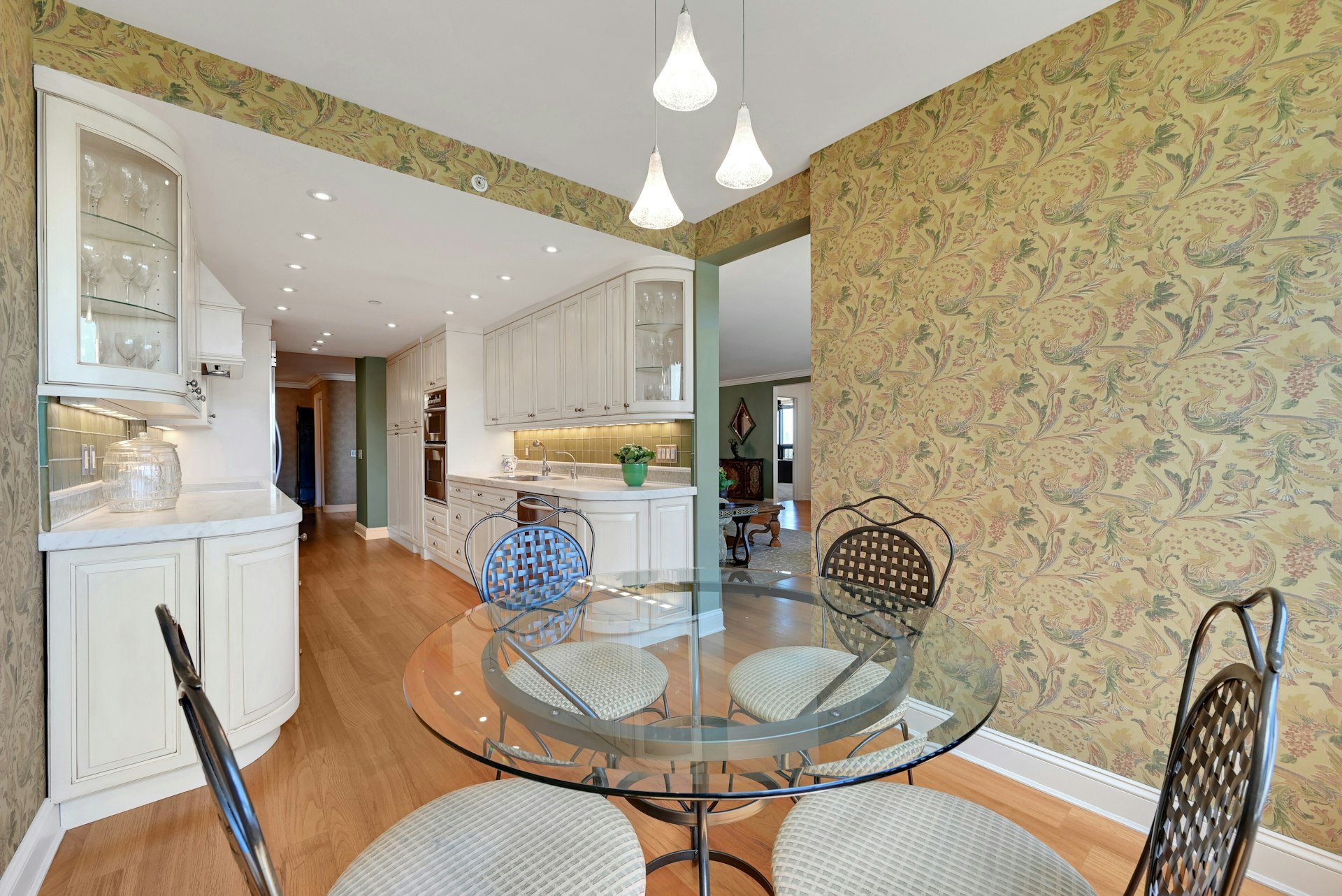 800 Palisade Avenue Unit 901 