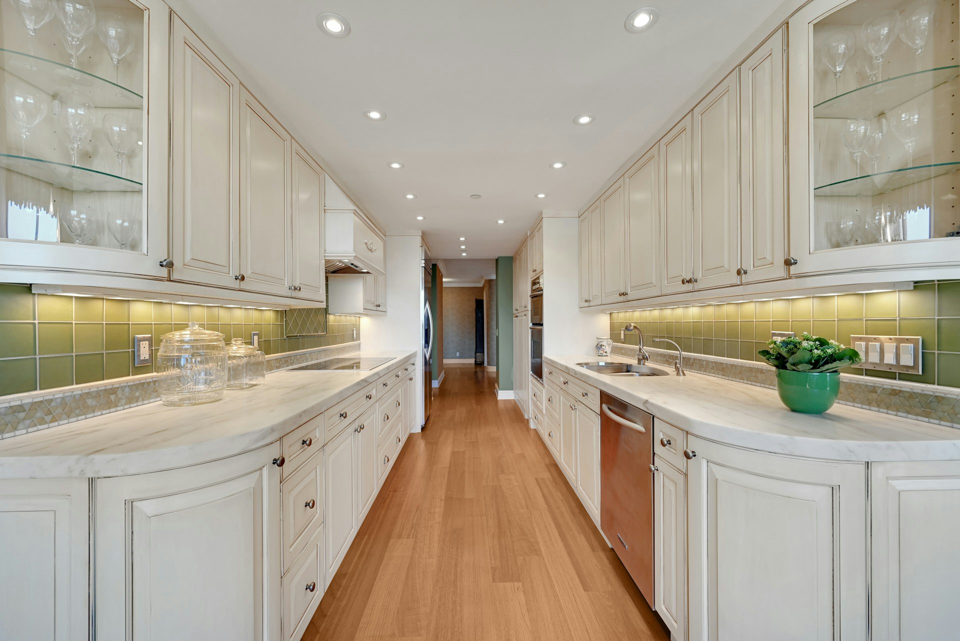 800 Palisade Avenue Unit 901 