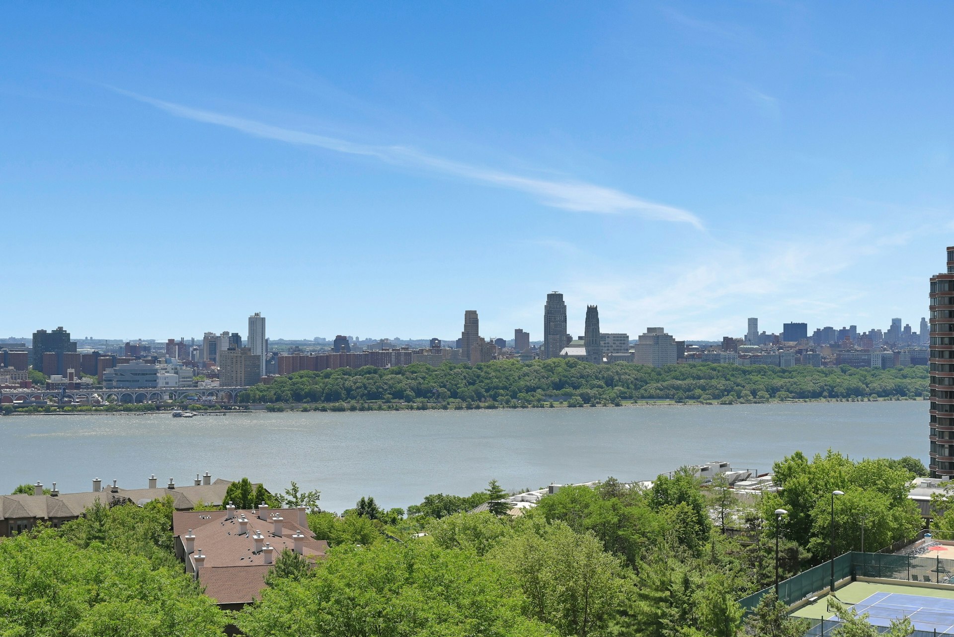800 Palisade Avenue Unit 901 