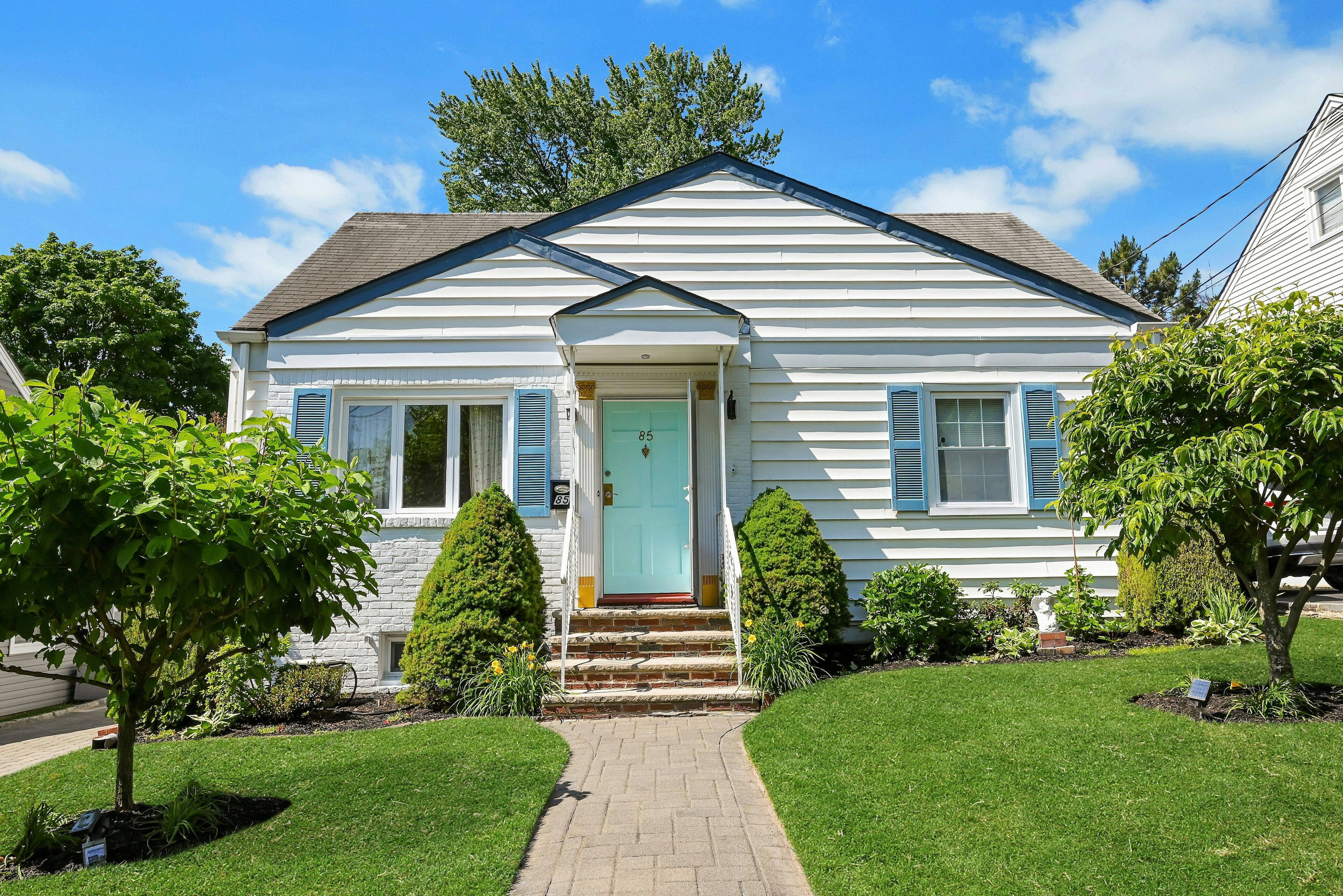 85 Edison Street 