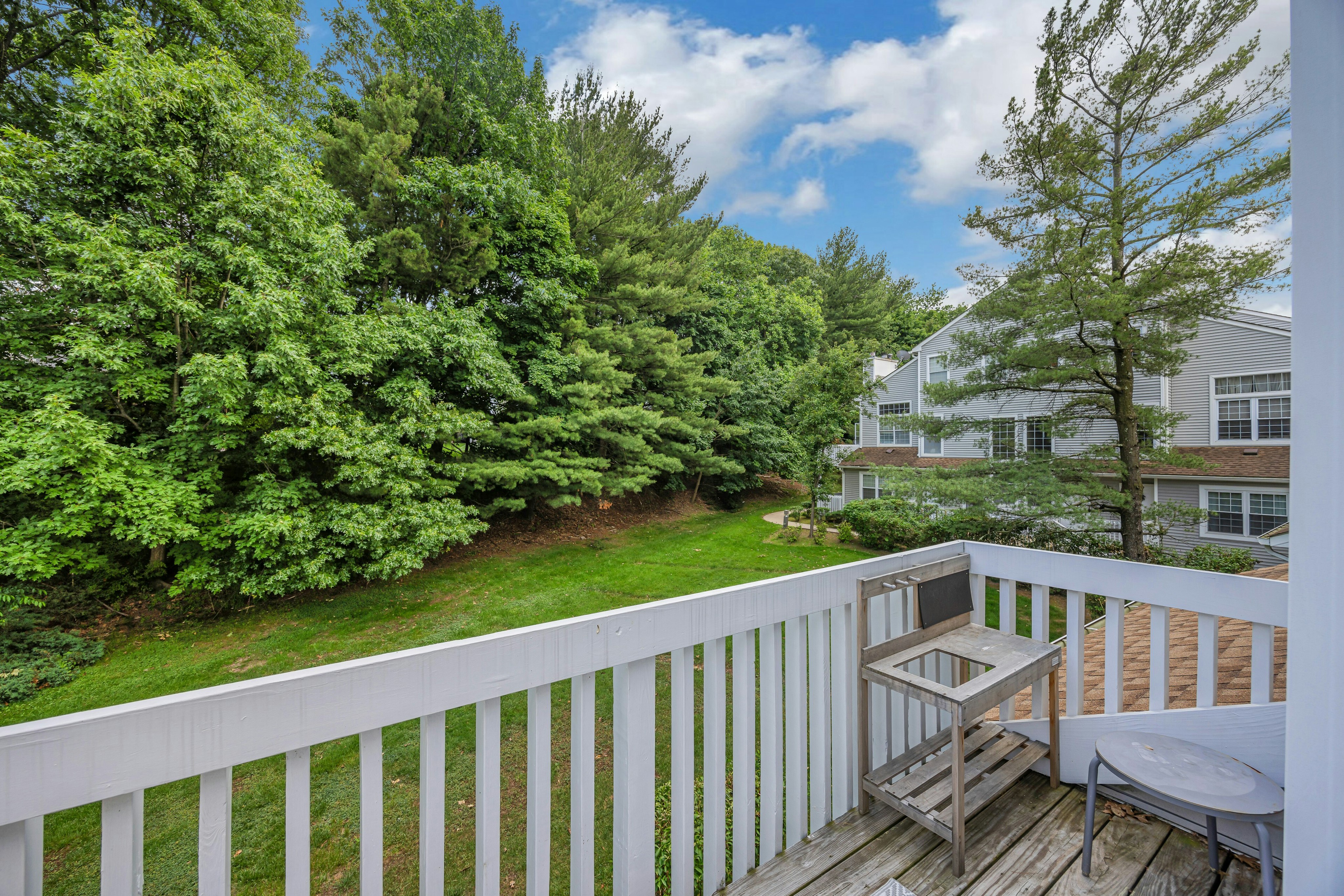 7 Eagles Notch Drive 